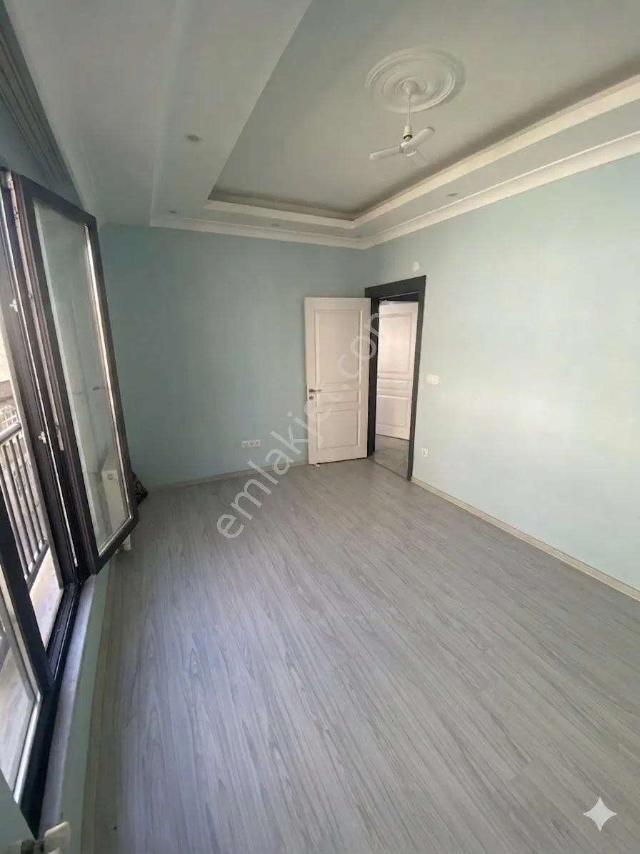 Vatan Mahallesi Yeni Bakımlı 2+1 Kiralık Daire - Görsel 3