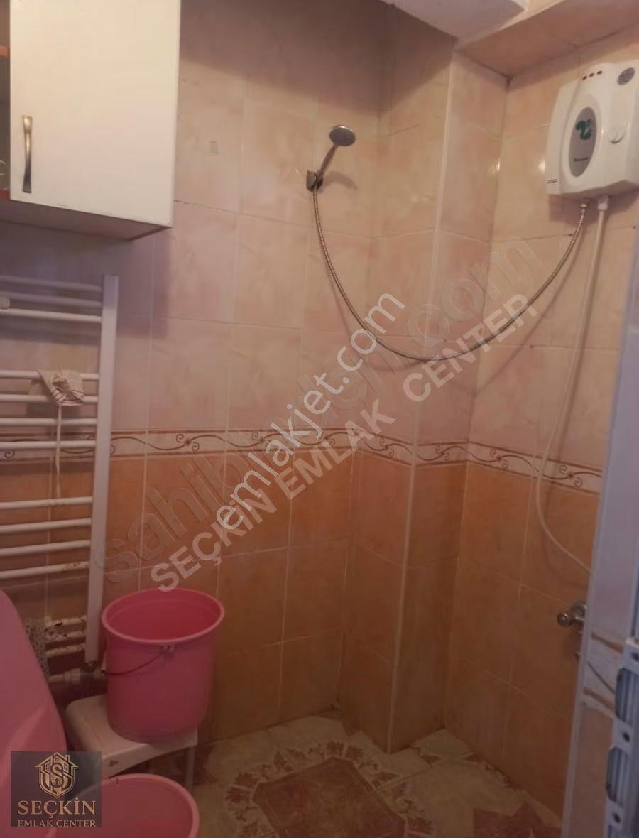 Selendi Merkezde Kiralık 3+1 Daire - Görsel 7