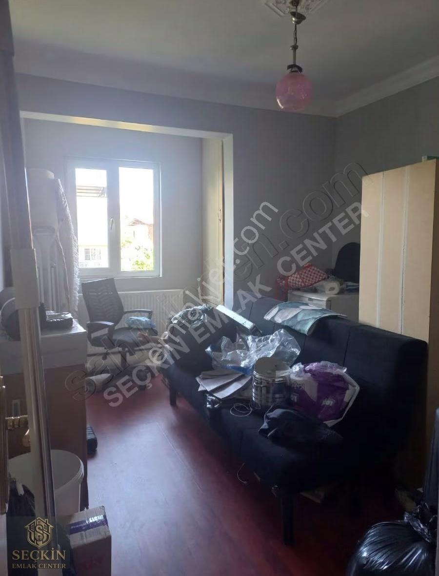 Selendi Merkezde Kiralık 3+1 Daire - Görsel 5
