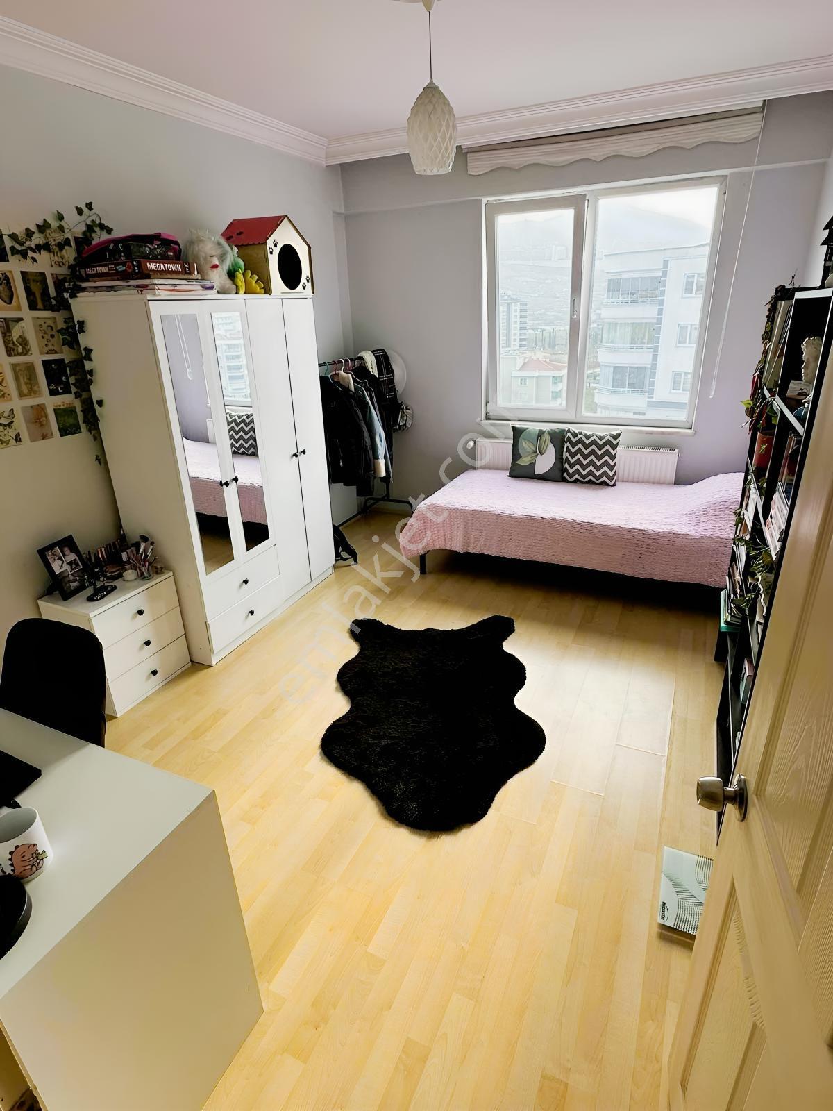 Deneyim'den Derebahçe Bahçeşehir Sitesi'nde Satılık 4+1 Daire - Görsel 16