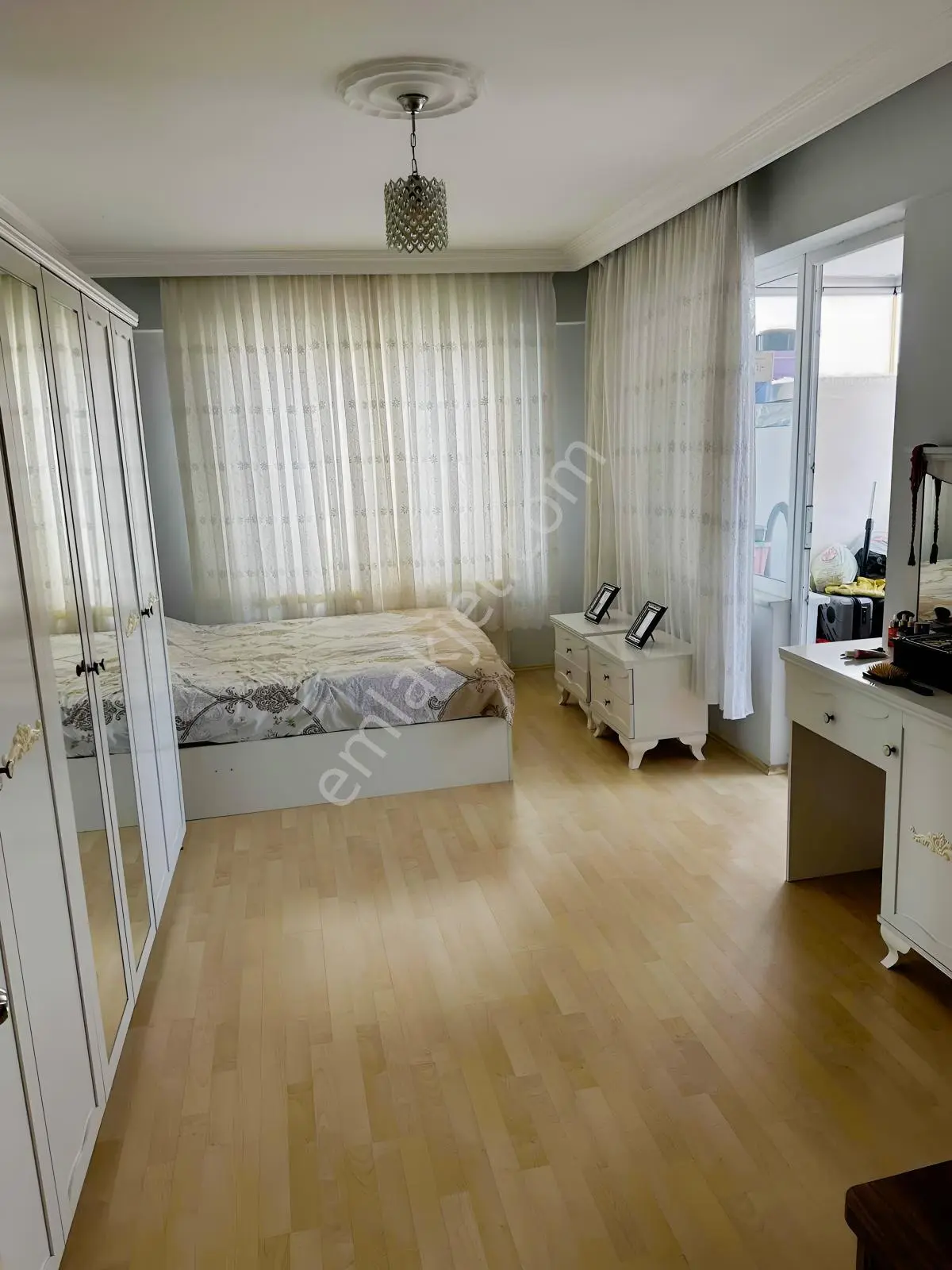 Deneyim'den Derebahçe Bahçeşehir Sitesi'nde Satılık 4+1 Daire - Görsel 3