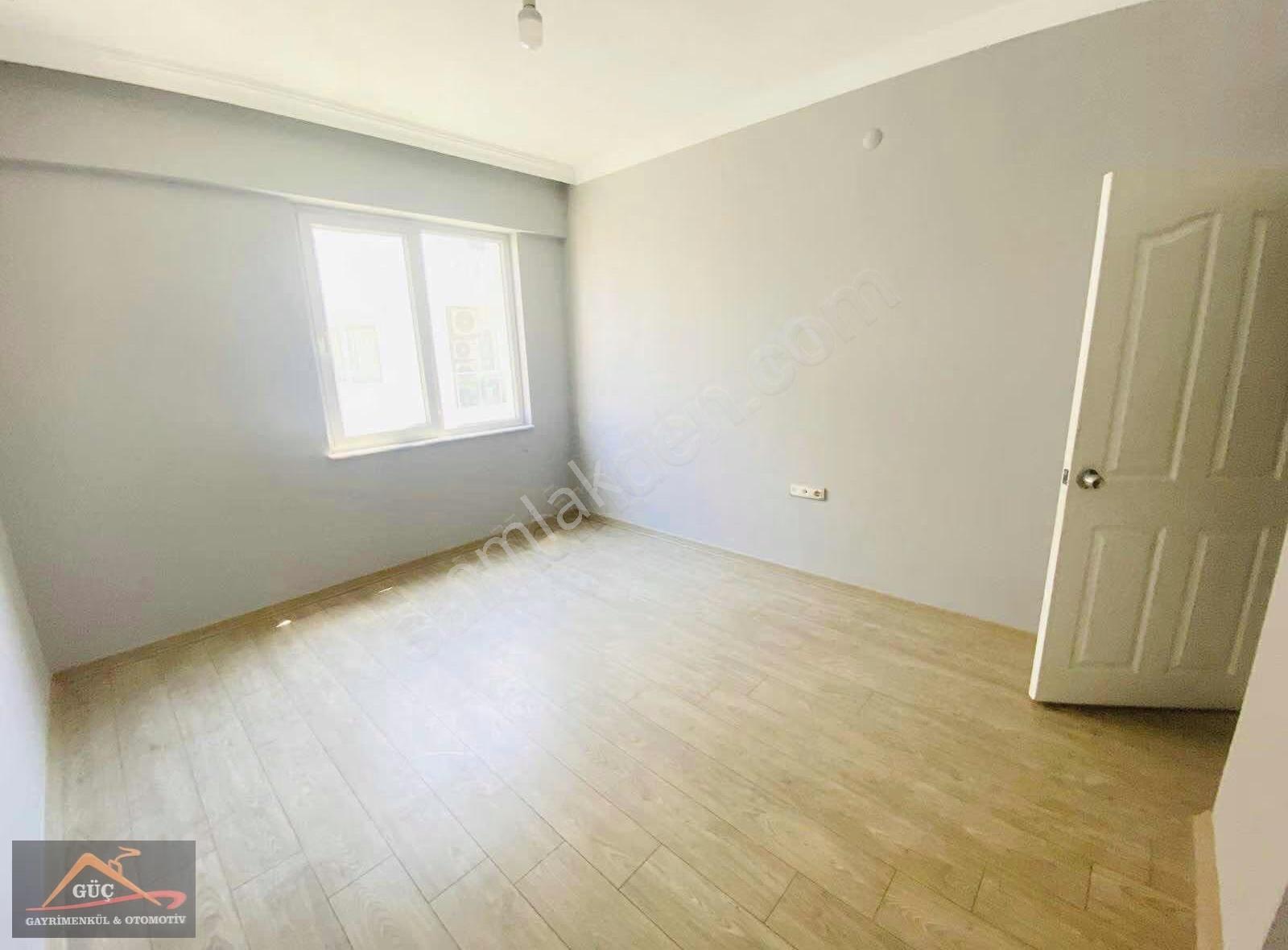 Konyaaltı Liman Mah Kiralık 3+1 Katta Ayrı Mutfaklı Daire - Görsel 14
