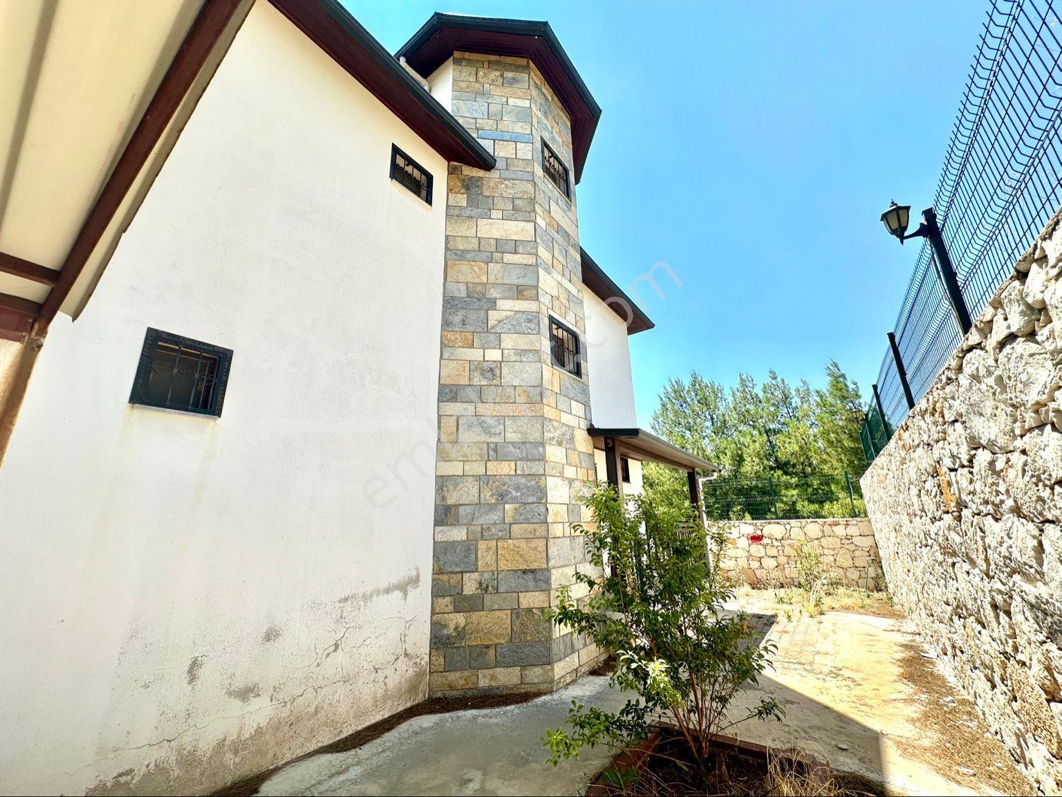 Didim Seyrantepe'de 4 + 1 Tam Müstakil Villa - Görsel 8