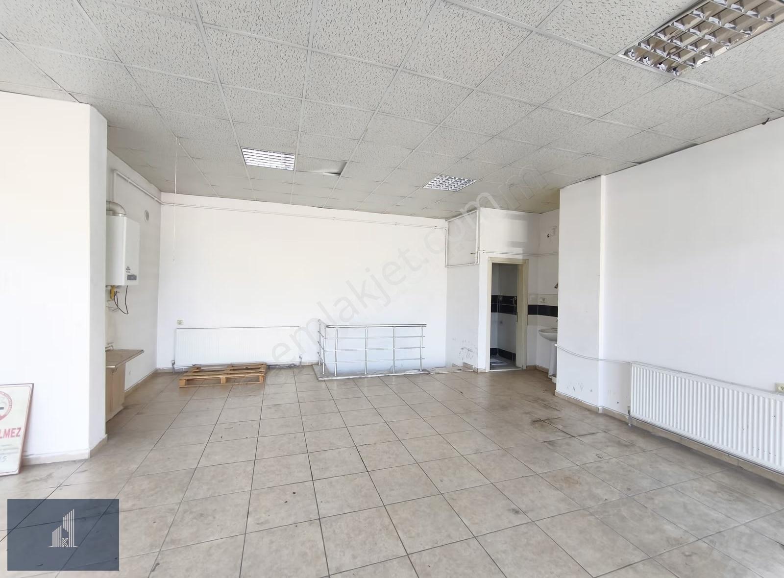 Kadir Dikici'den Gençosman Caddesine Yakını Kiralık Dükkan-depo - Görsel 26