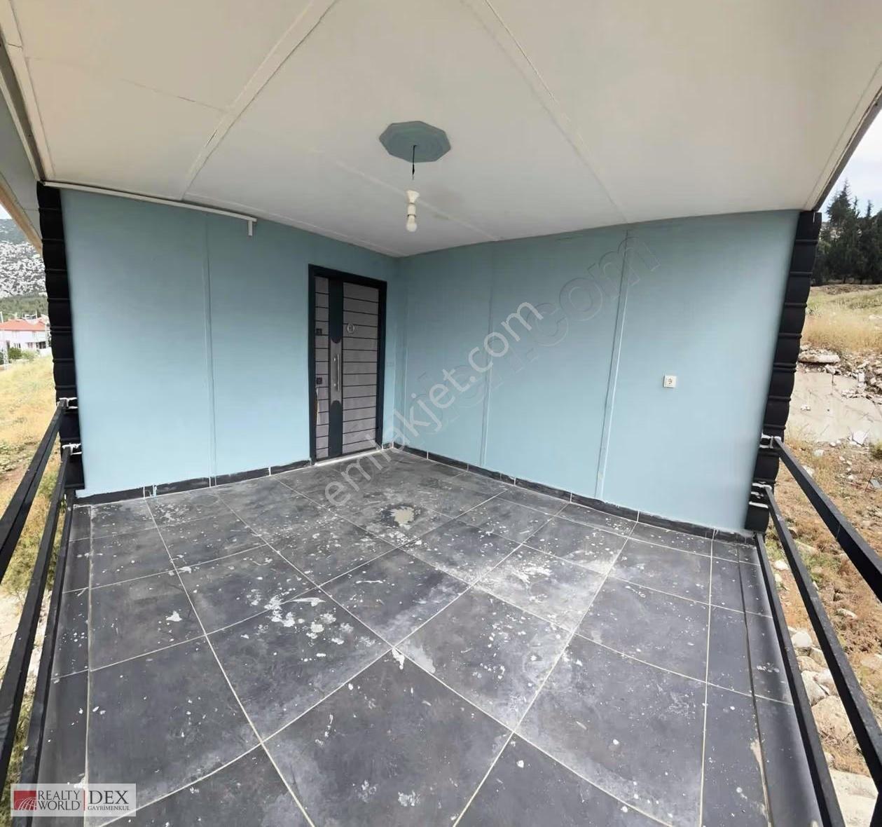 2+1 Sıfır Prefabrik Ev 526mt2 Arsa Üzerinde - Görsel 6