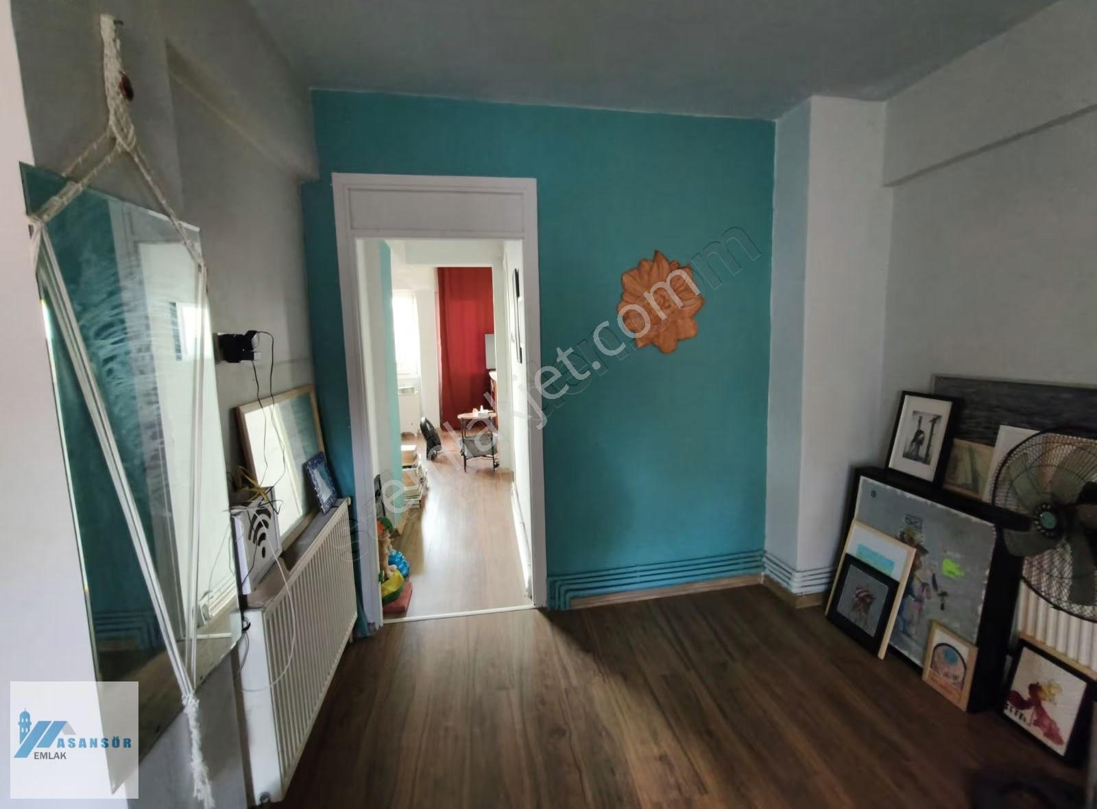 Asansör Emlak'tan Kiralık Deniz Manzaralı Doğalgazlı Kupon Daire - Görsel 9