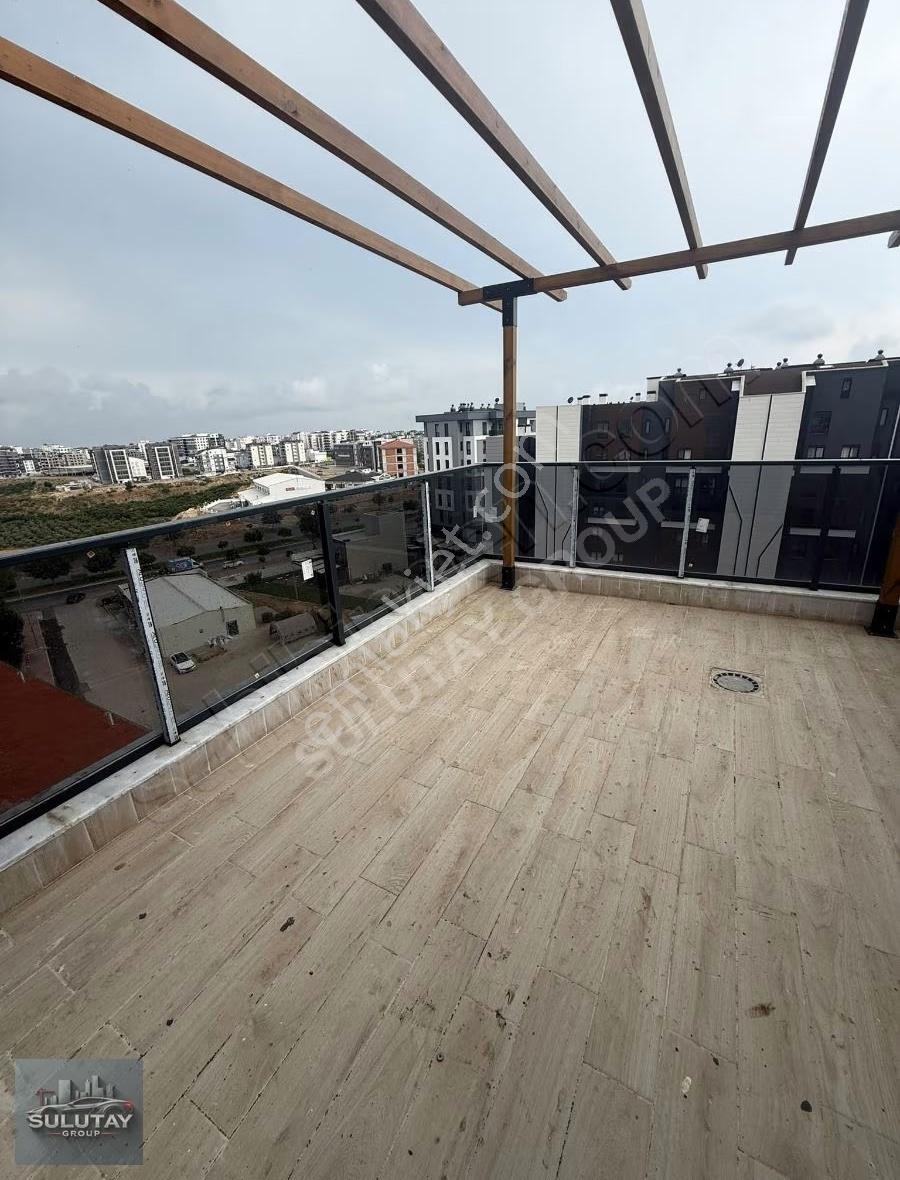 Çankaya Mah Site İçi Havuzlu Ayrı Mutfak 4+1 Lüx Satılık Dublex