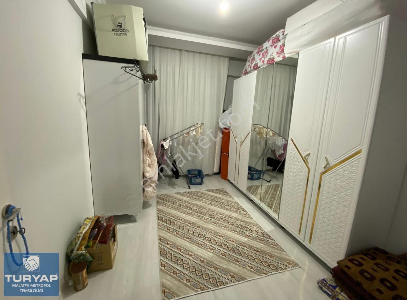 Turyap Metropol'den Göztepe'de Acil Satılık 3+1 Daire - Görsel 12