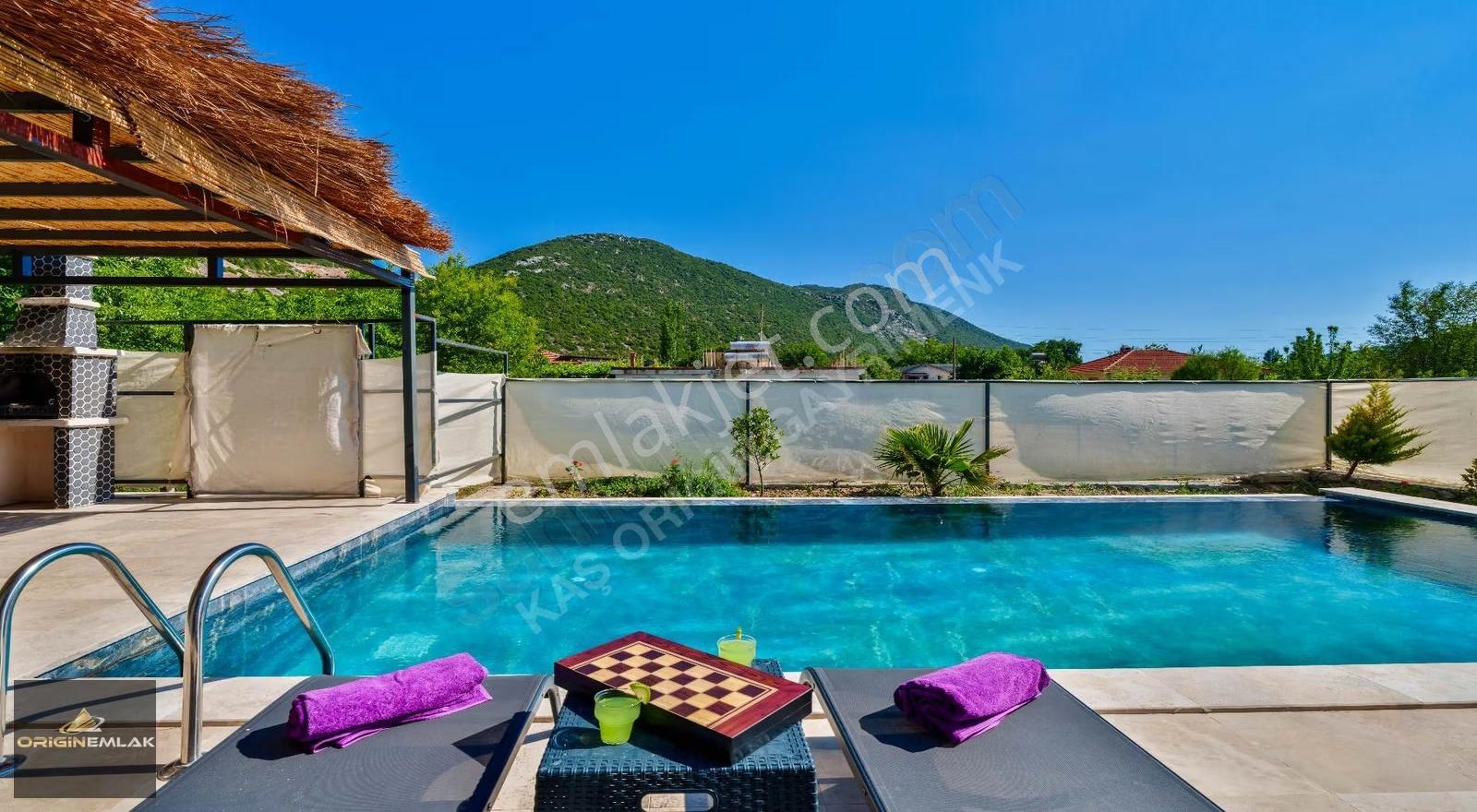Kalkan'da Doğa İçerisinde Muhafazakar ,lüks Kiralık Villa - Görsel 27