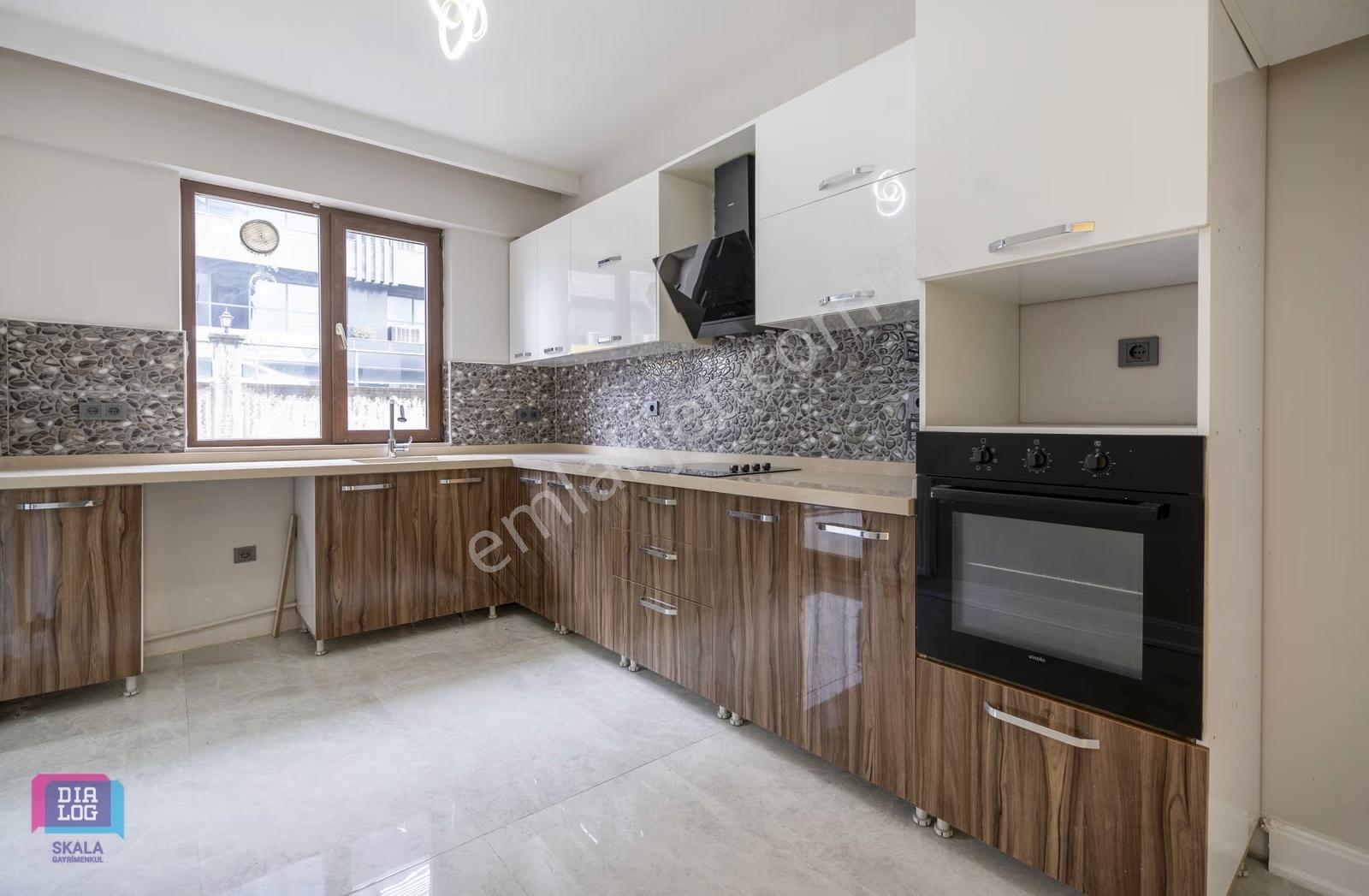 Dialog Skaladan İçi Full Yenilenmiş Ertuğrulda Kiralık 3+1 Daire - Görsel 35
