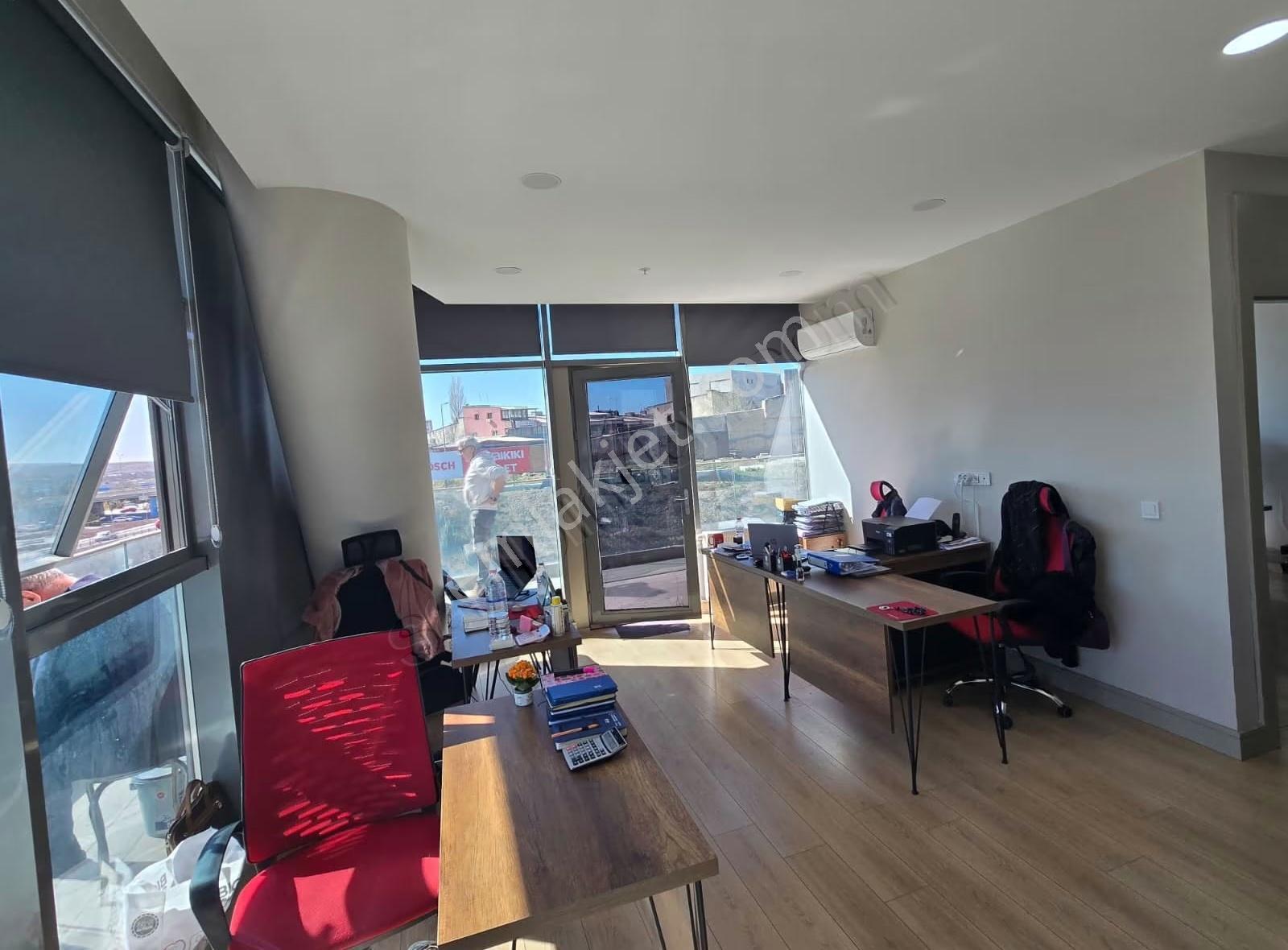 Vega Cadde'de +kdv'li Cadde Cepheli 1+1 Ofis - Görsel 7