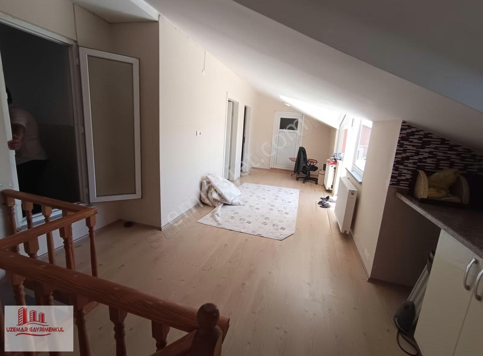 Uzemar'dan Bağcılar Göztepe Kiralık Daire Çatı Kat - Görsel 13