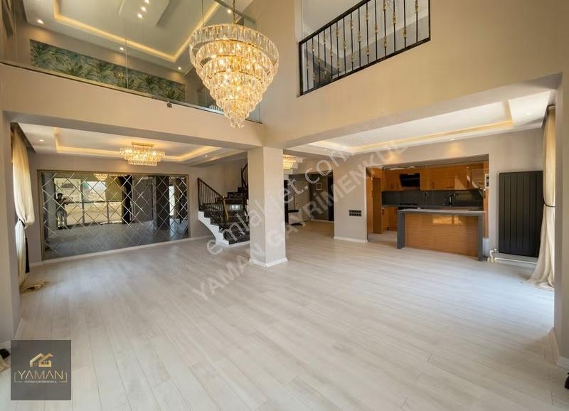 Hürriyet Mah.'de Satılık 5+1 Ara Kat Loft Dubleks Daire | 264 M² - Görsel 7