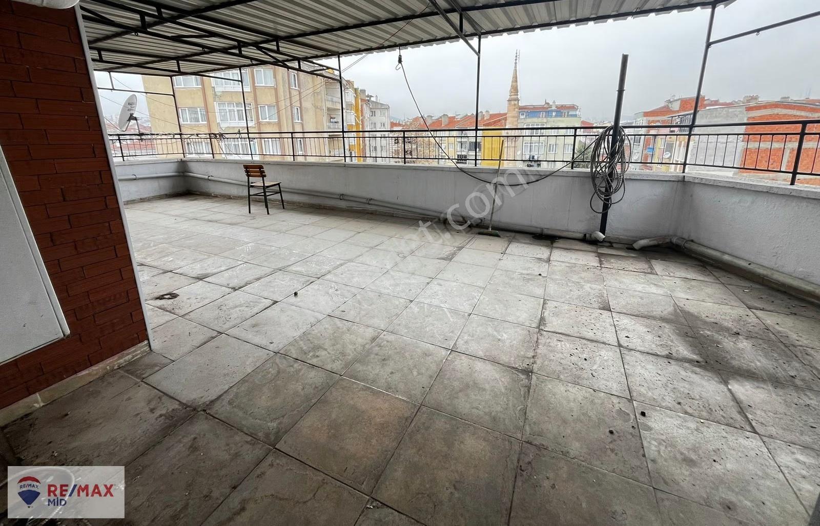 Remax Mid Devlet Hastanesi Yakını 1+1 Eşyalı Kiralık Daire - Görsel 2
