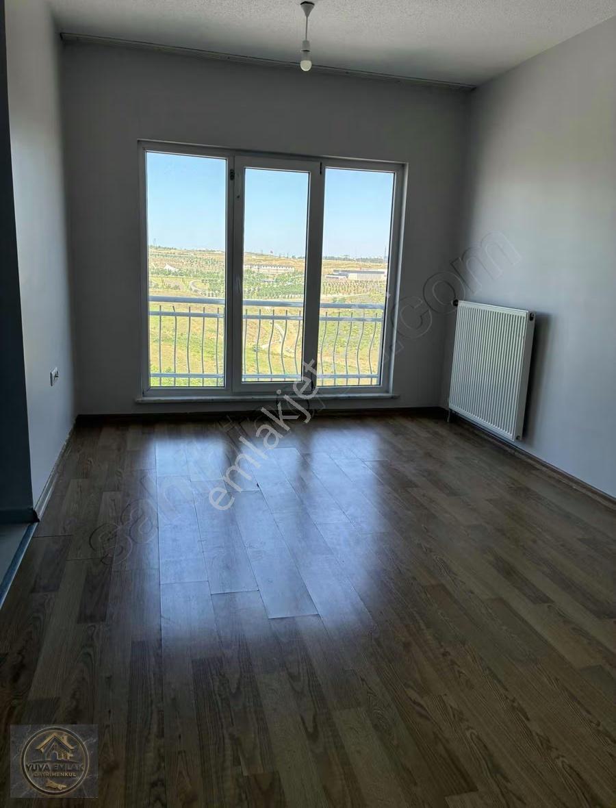 Kayaşehir 20.bölgede Boyalı Boş Kiralık 2+1 Daire Metro Yanında - Görsel 16