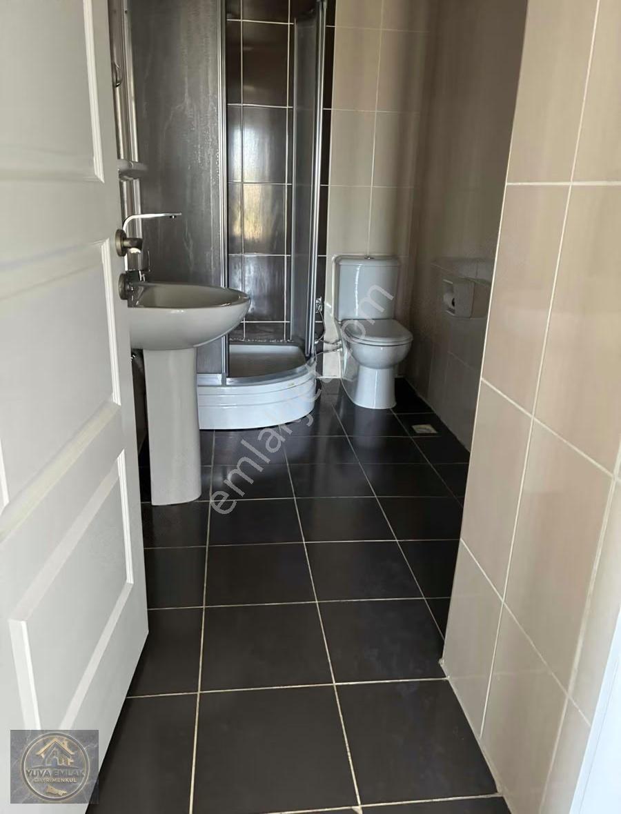 Kayaşehir 20.bölgede Boyalı Boş Kiralık 2+1 Daire Metro Yanında - Görsel 7