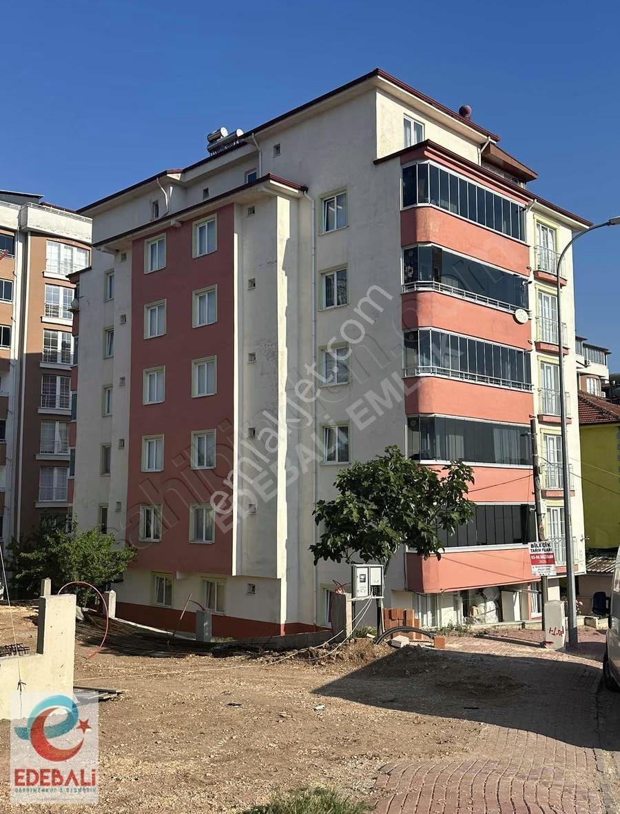 Eşyalı 2+1 Kiralık Daire Hürriyette - Görsel 14
