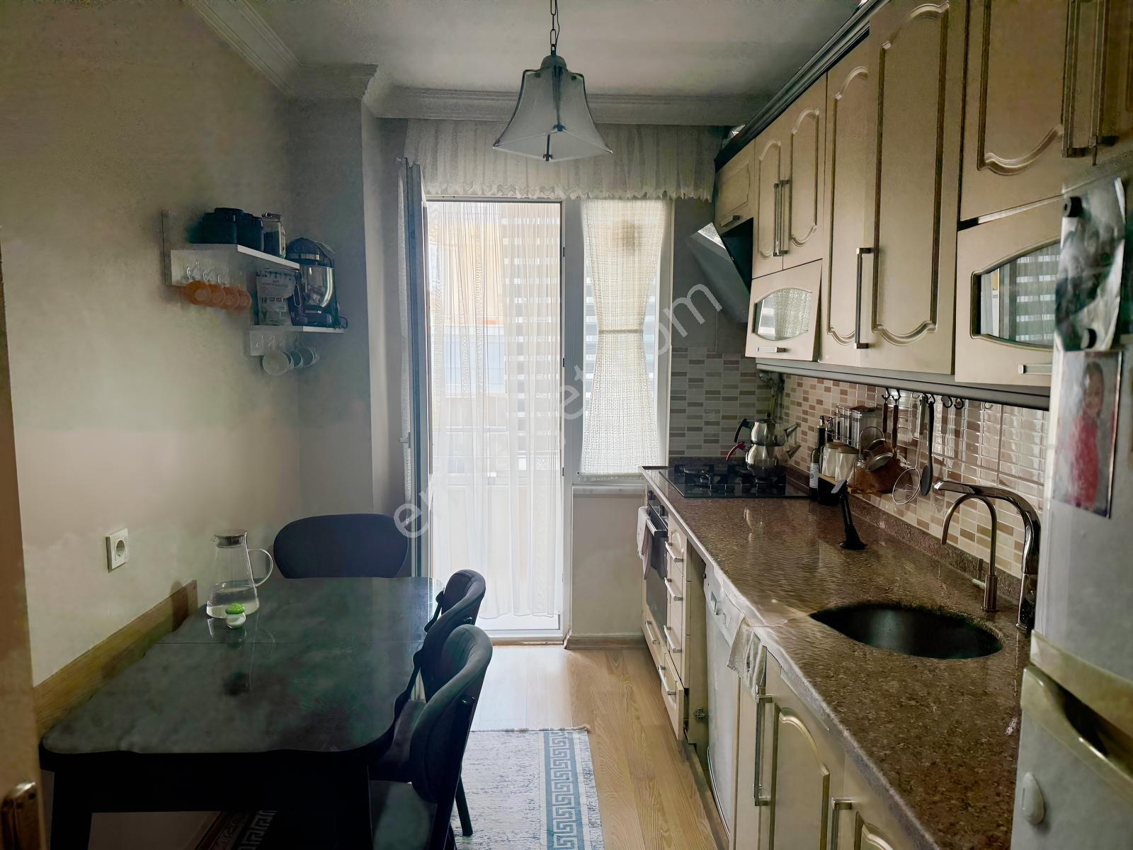 Bağcılar Kirazlı 3+1 Kiralık Daire 110 M2 Nefise Kasap - Görsel 8