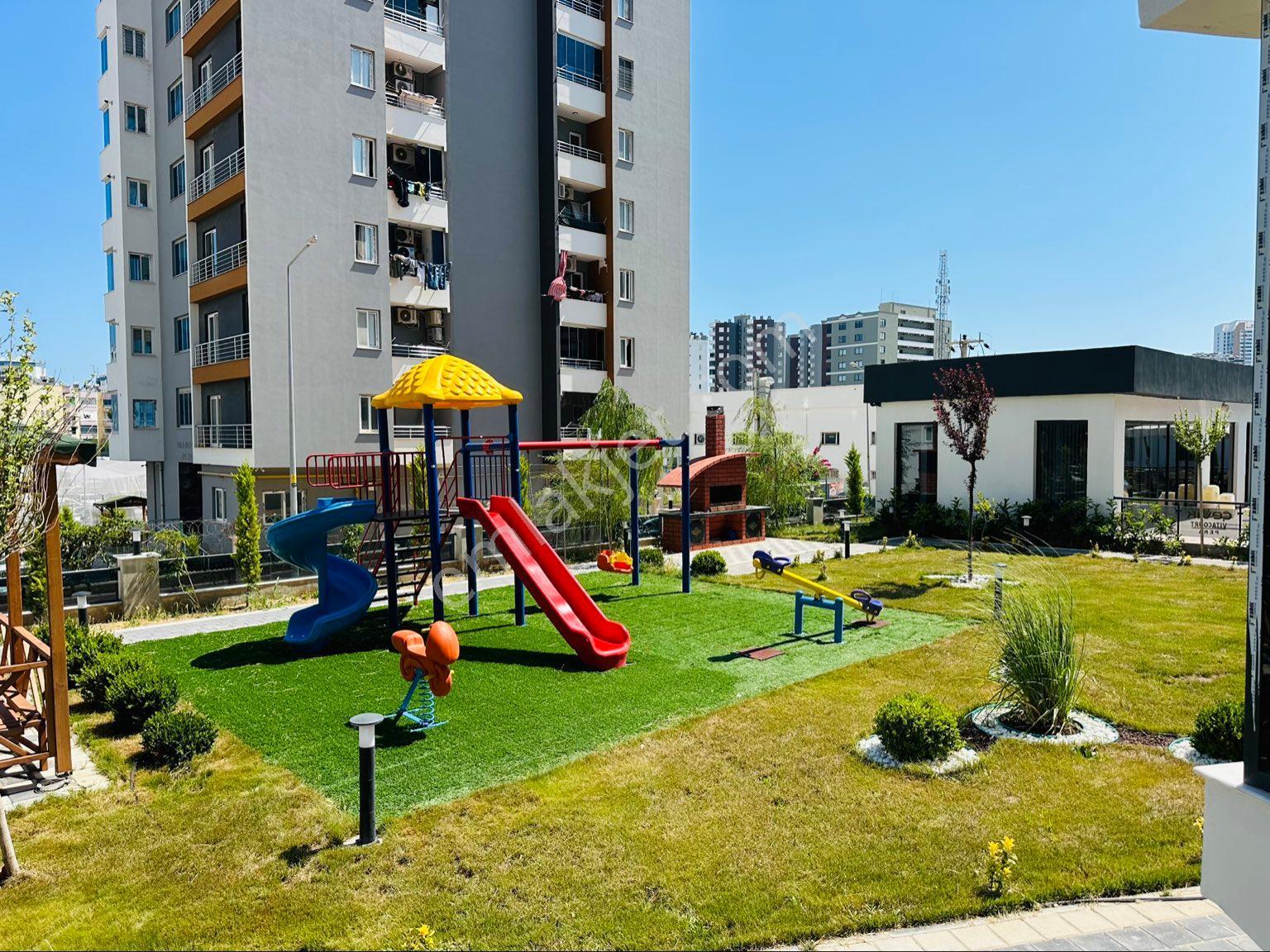 Mezitli Akdenizde Kiralık Deniz Manzaralı 3+1 Lüks Daire - Görsel 24