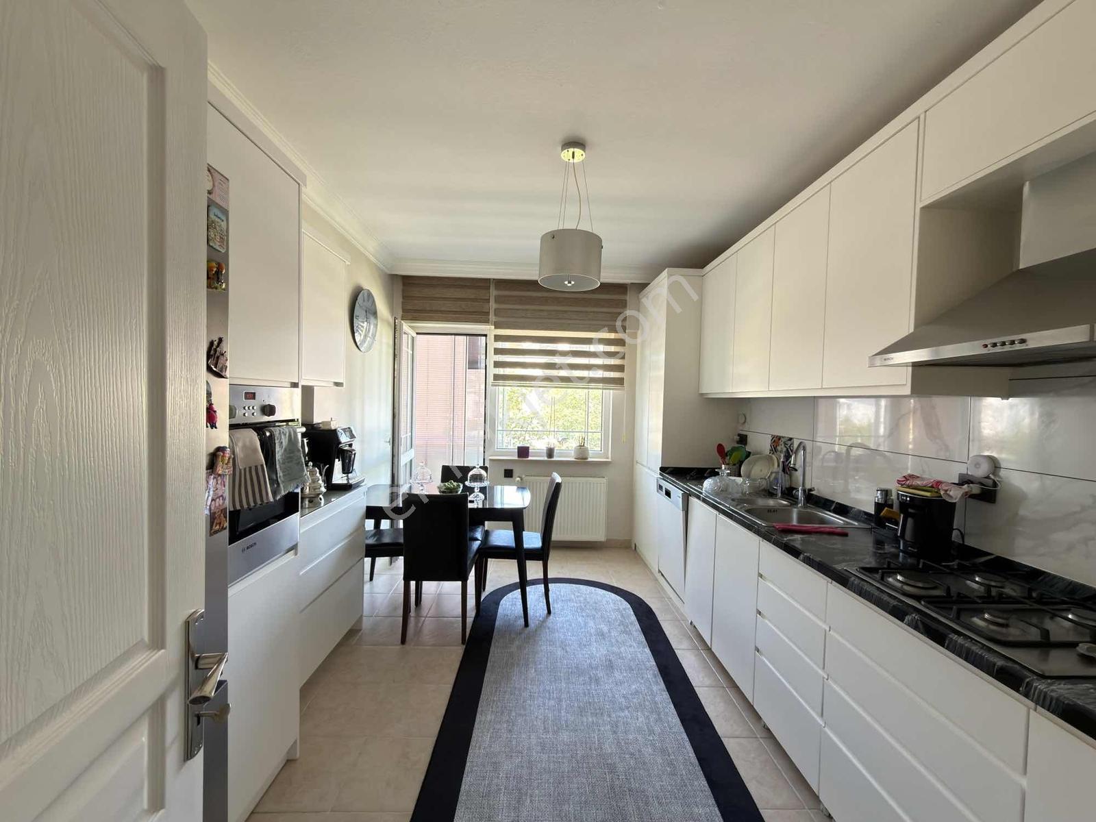 Bursa Çamlıca'da Havuzlu Sitede Kiralıık Daire - Görsel 20