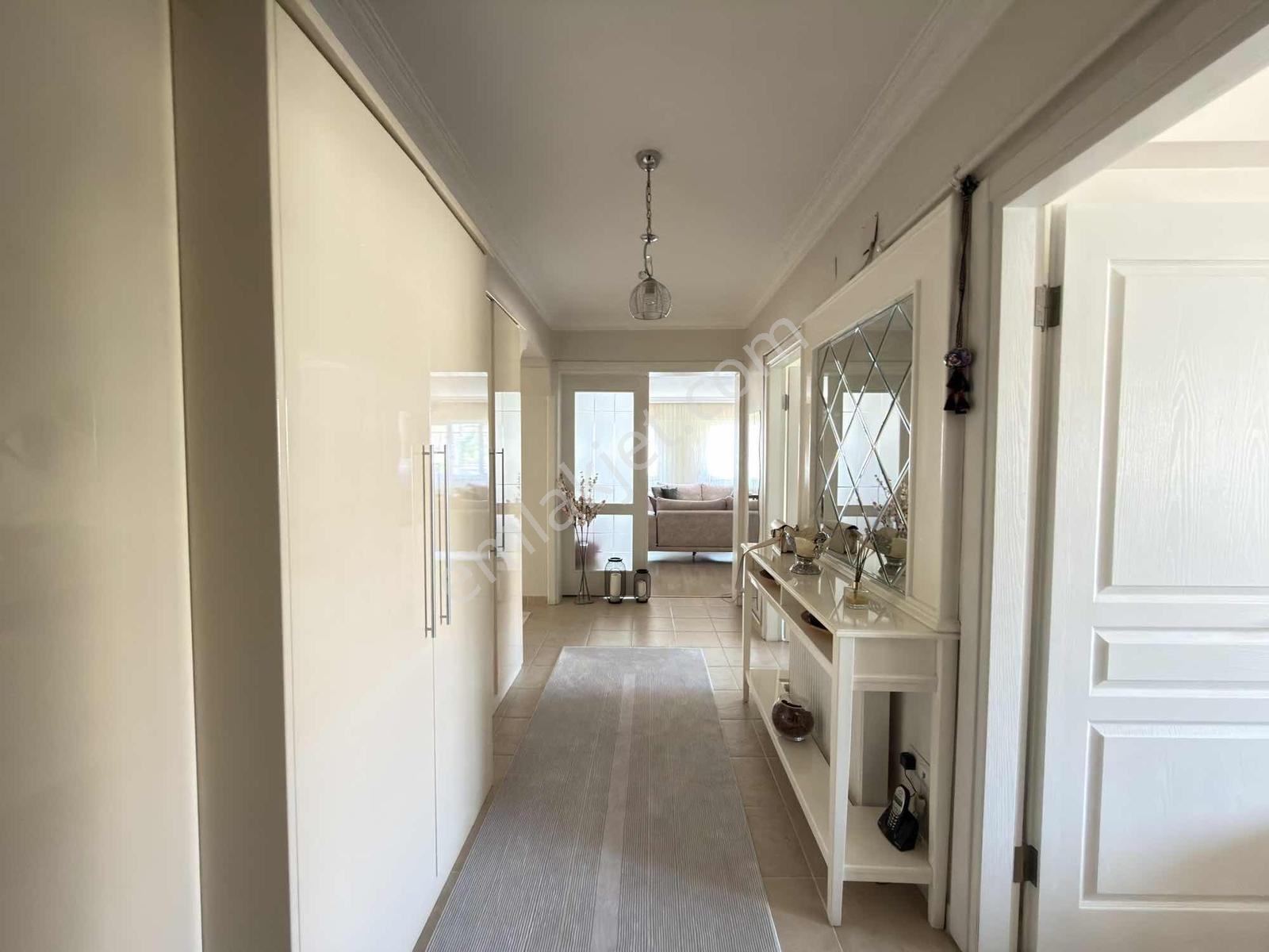 Bursa Çamlıca'da Havuzlu Sitede Kiralıık Daire - Görsel 16