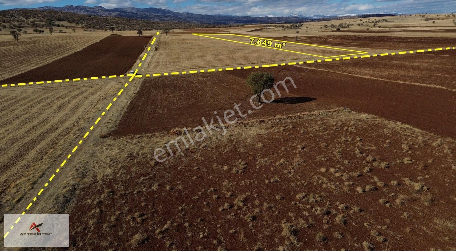 Konya Akören Alan Mahallesi'nde 7.649 M² Müstakil Tapulu Tarla - Görsel 3