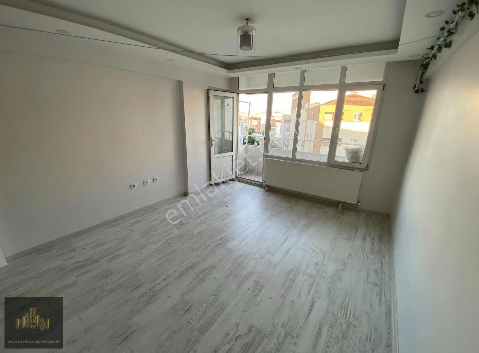 Manisa Akhisar Efem Gayrimenkulden Hilaliye Caddesinde Kiralık!!