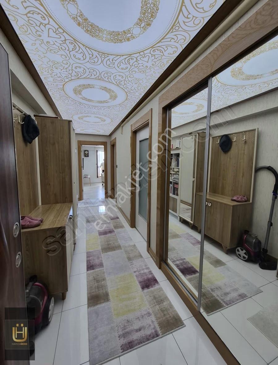 Afyon Üçok Emlaktan Hoca Ahmet Yasevi Mah 3+1 127m² Satılık Dair - Görsel 24