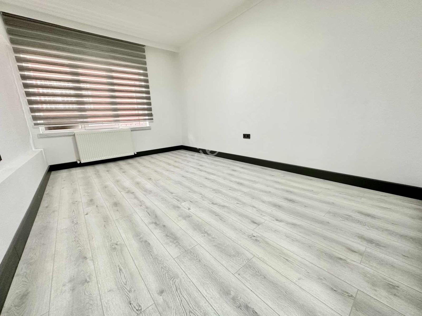 Ayrancı Şimşek Sk. Tunalı Meclis Yanı Otoparklı Full Yapılı 2+1 - Görsel 17