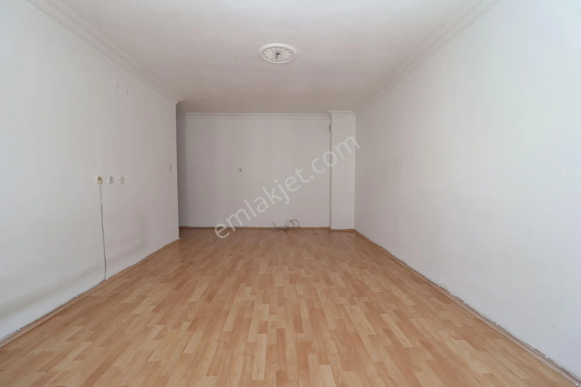 Akif'ten Elvankent Topçu'da 1512 Cadde Yanı Geniş 2+1 Kiralık Daire - Görsel 3