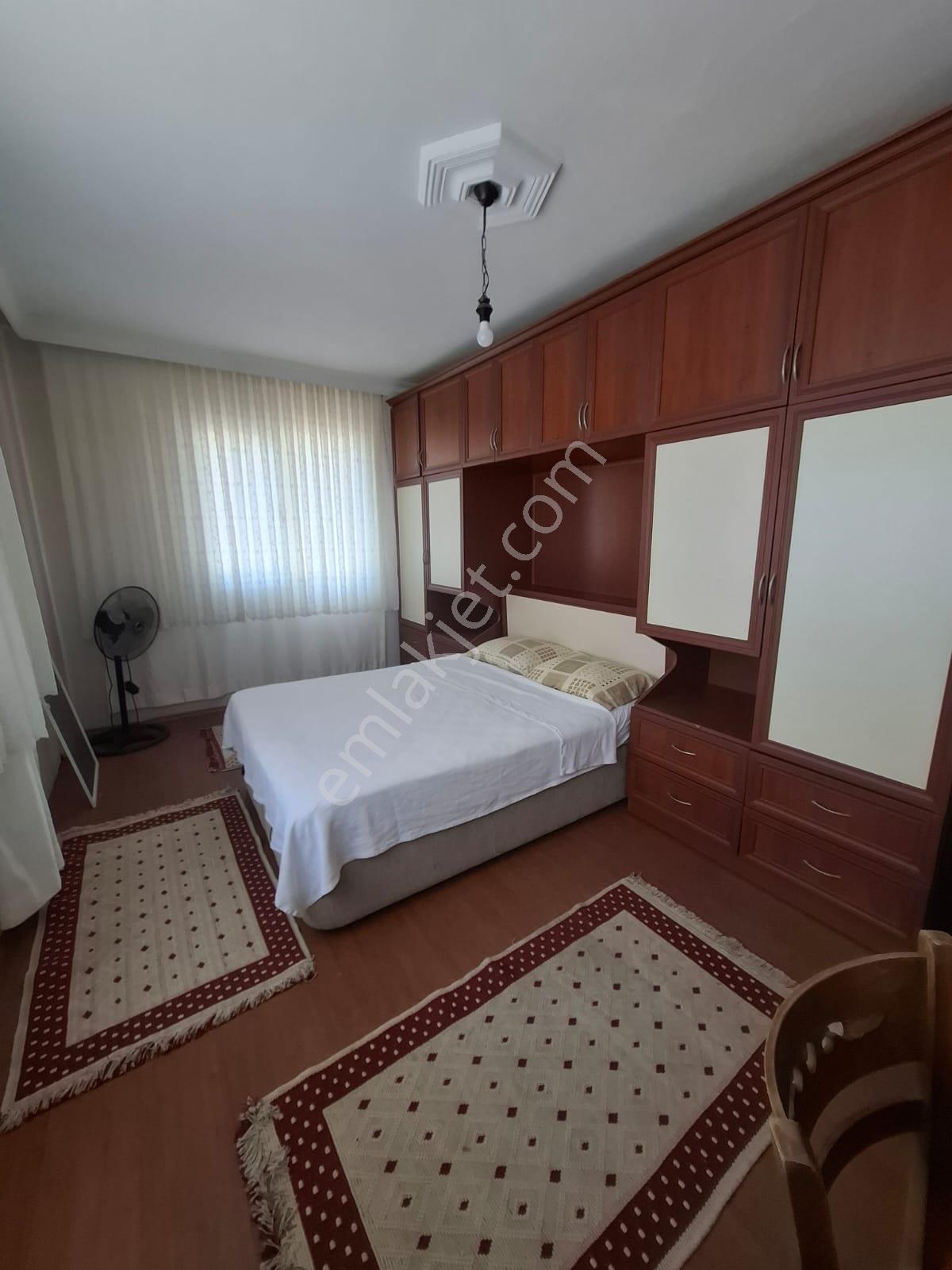 Sığacık'ta Kiralık 6+1 Tripleks Villa - Denize Yakın - Görsel 16
