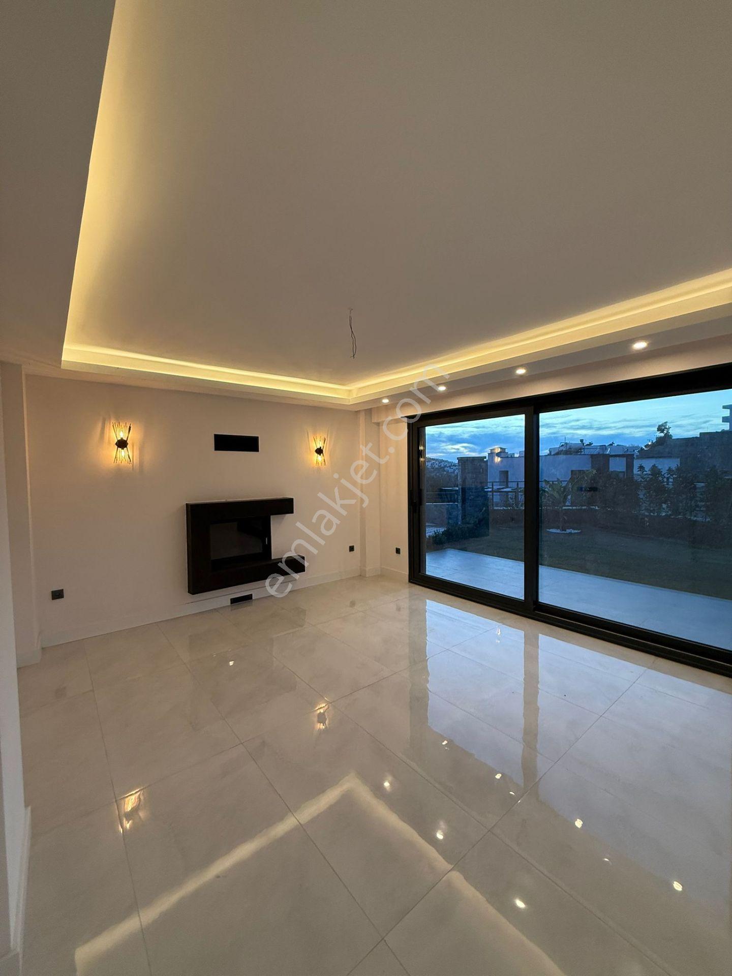 Gümüşlük'te 530 M2 Arsa İçerisinde Fırsat Fiyata 4+1 Villa ! - Görsel 5