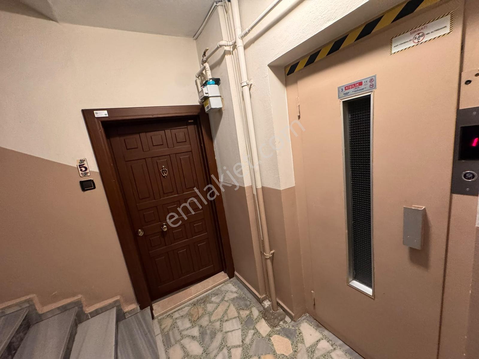 Başokur'dan Siyavuşpaşa Mahallesi 3+1 110 M2 Ferah Daire - Görsel 28