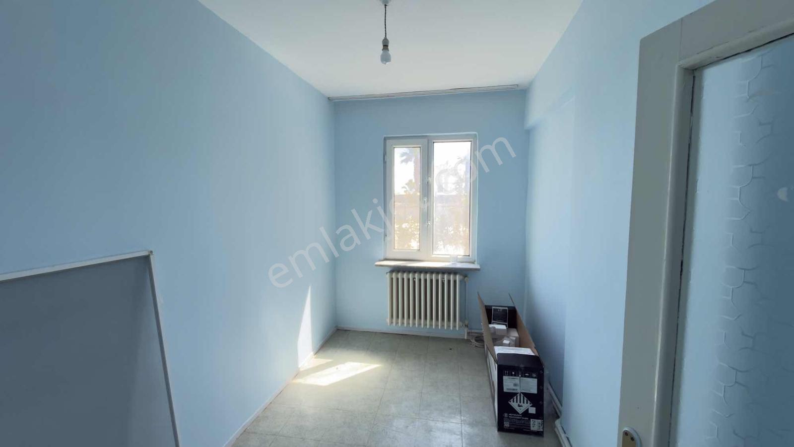 Silivri Sahilde Merkezi Konum Giriş Kat Kiralık Geniş 2+1 Daire - Görsel 8