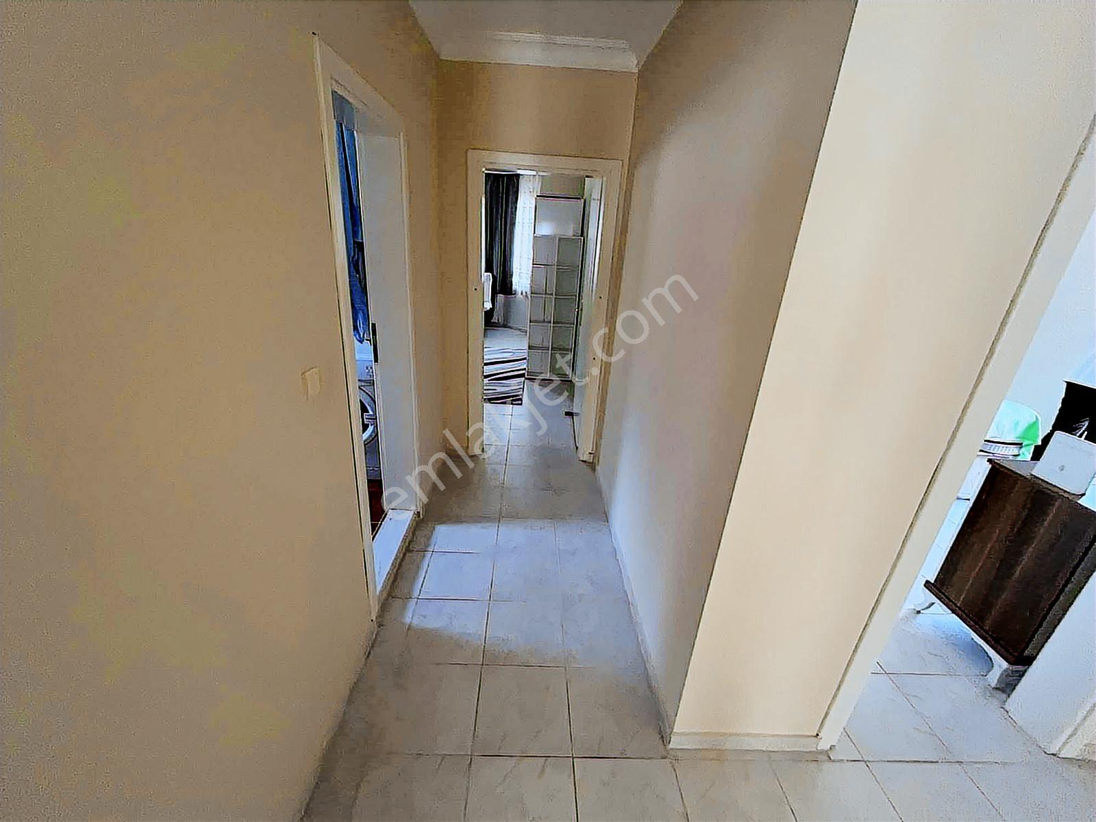 Güçlü Kardeşler Altınoluk Merkezde Denize Yakın 4+1 Villa - Görsel 2