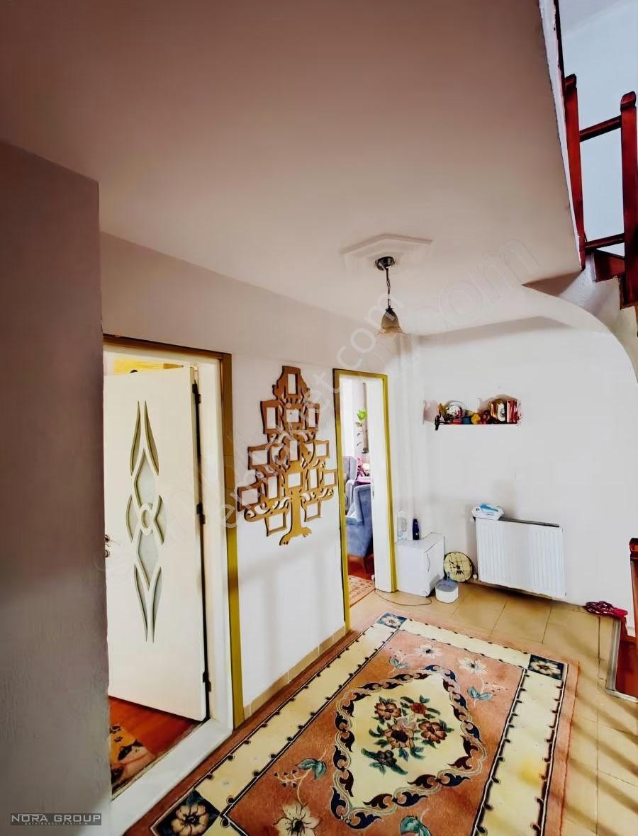 Pınarkent'te Önü Açık Ve Ferah Triblex Müstakil Ev - Görsel 12