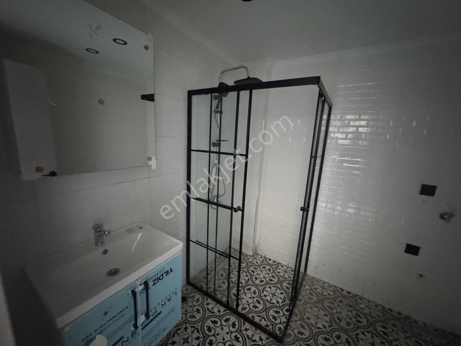Güçlü Kardeşler Altınolukta 3+1 Bahçeli Lüks Villa - Görsel 14