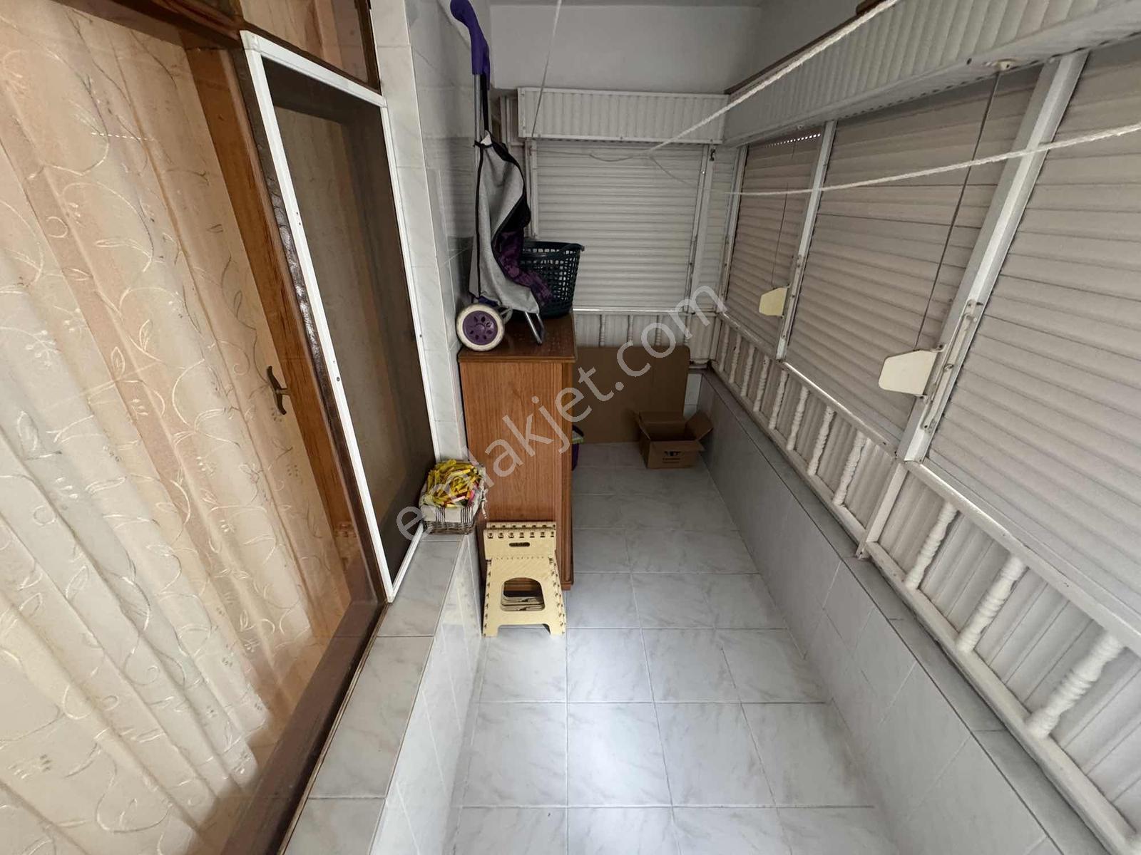 Güçlü Kardeşler Merkezi Konum Denize 50 Metre 2+1 Geniş Daire - Görsel 32