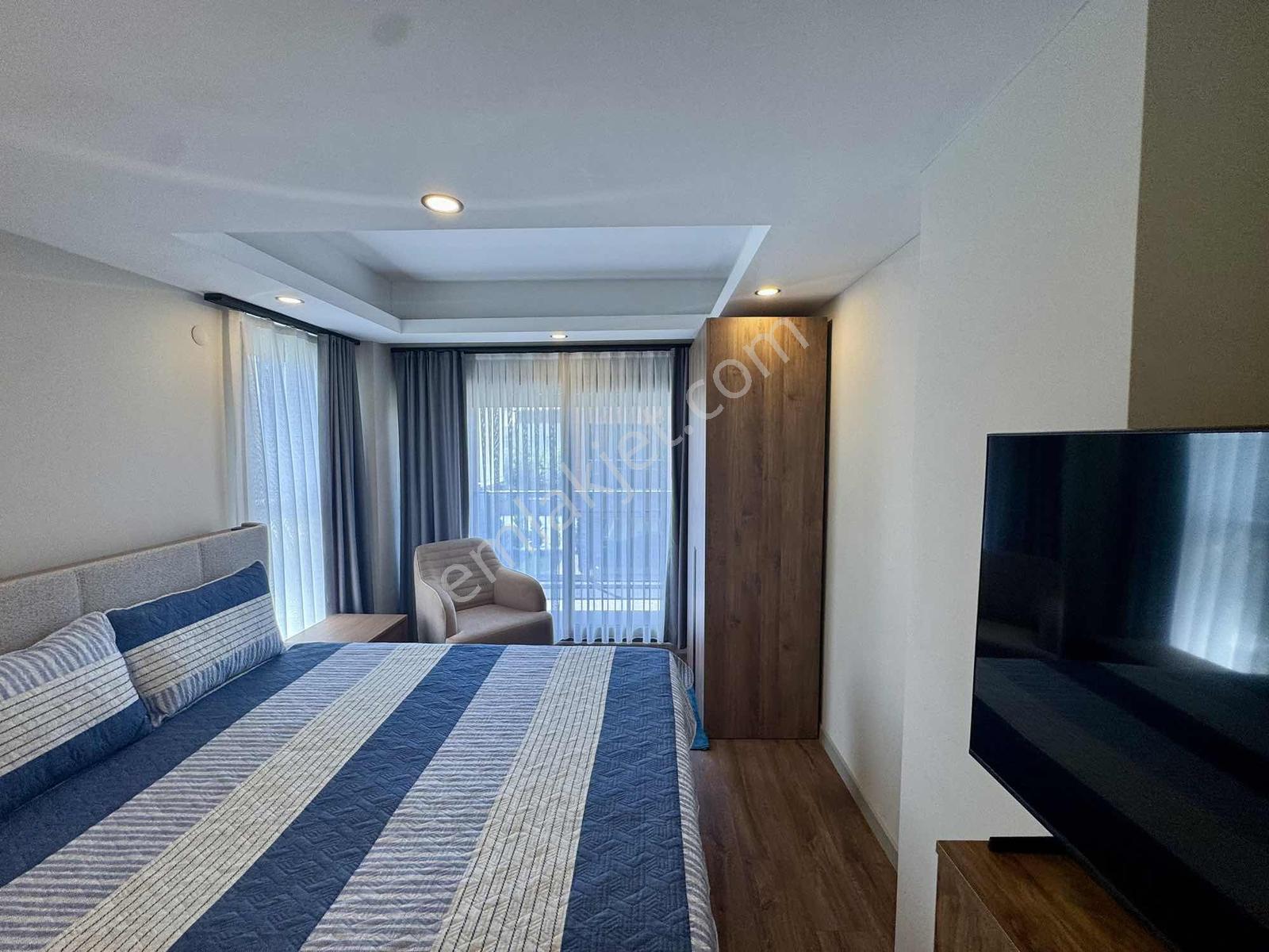Güçlü Kardeşler Full Eşyalı Gürede Havuzlu Deniz Manzaralı Villa - Görsel 33