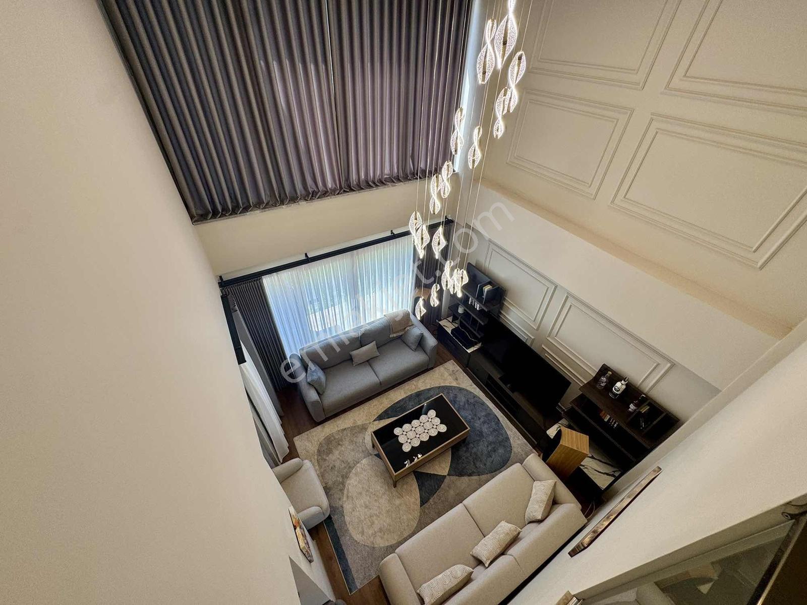 Güçlü Kardeşler Full Eşyalı Gürede Havuzlu Deniz Manzaralı Villa - Görsel 31