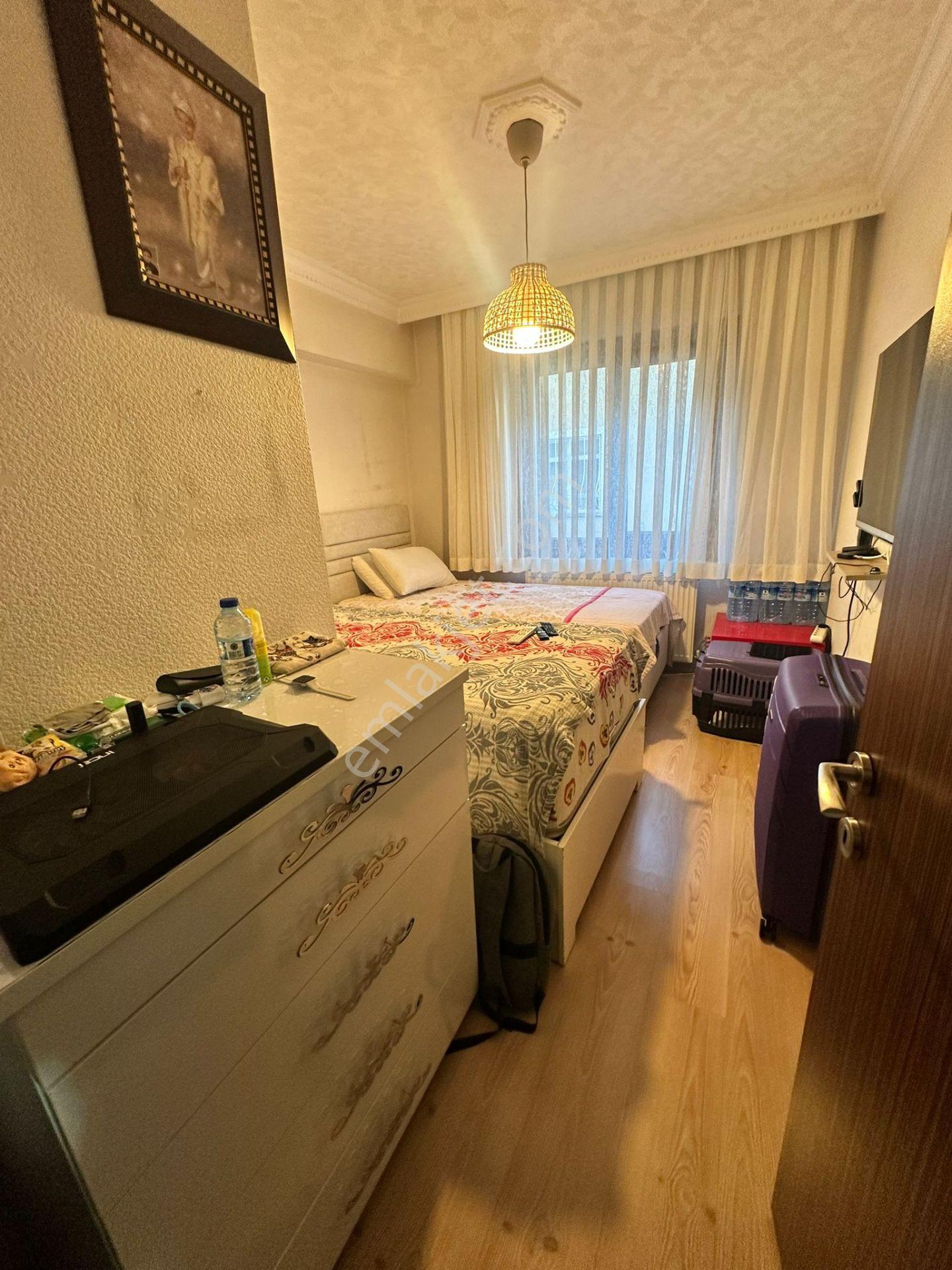 Aşağı Eğlence Yakını Orta Kat Ön Cephe 3+1 Çift Banyo + Kiler - Görsel 22