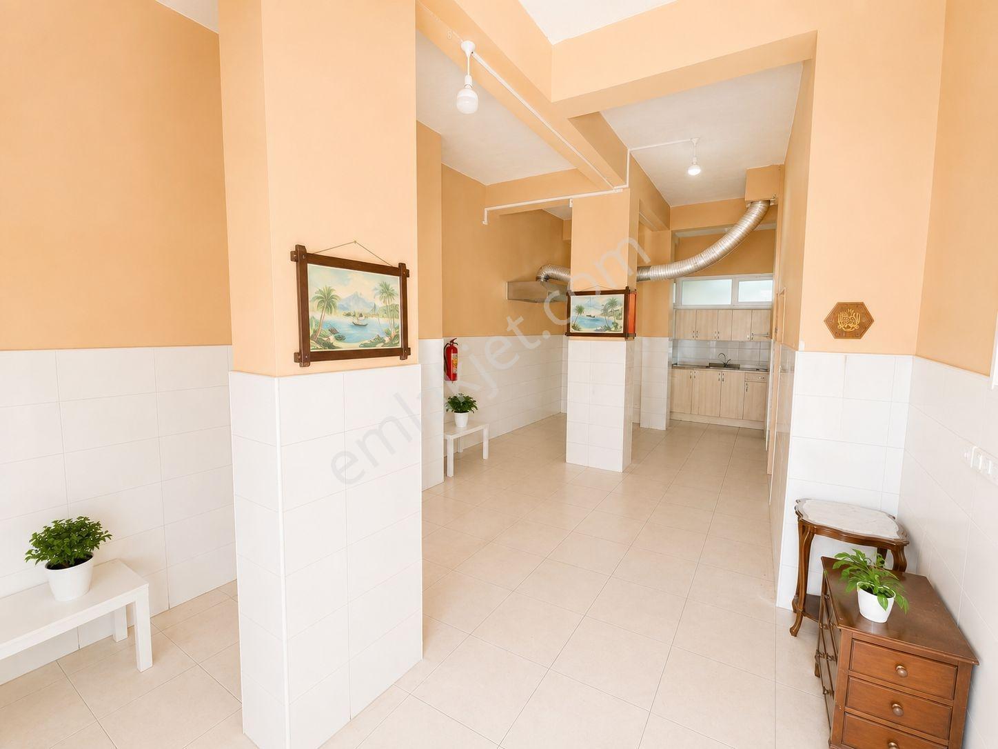 Konak Eşrefpaşa Cadde Yakını Kiralık Dükkan 60 M2 - Görsel 18