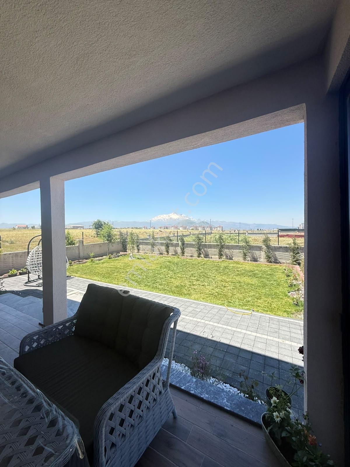 Mimarsinan Kayapul'da Satılık Geniş Erciyes Manzarlı Villa - Görsel 6