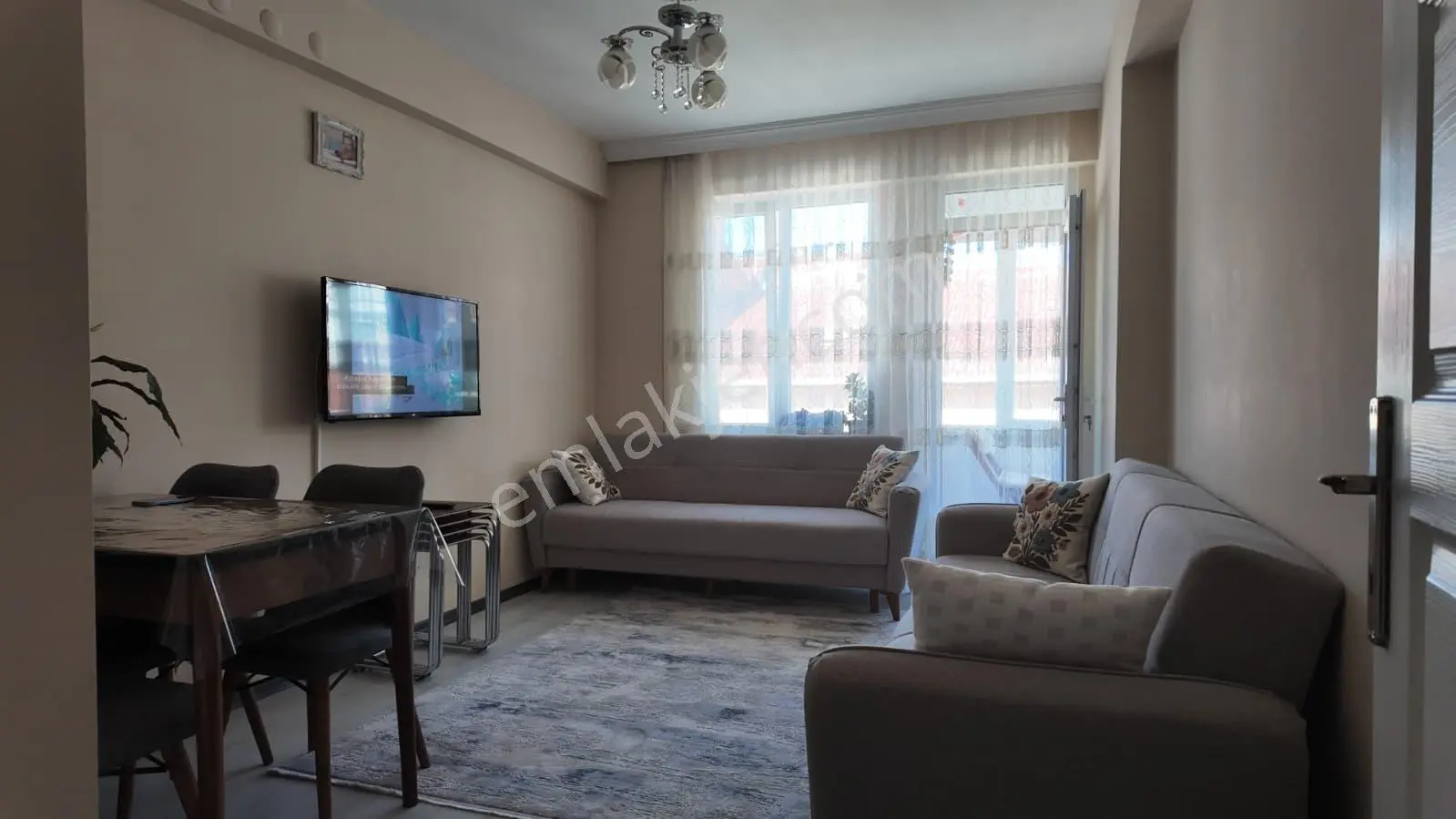 Satılık Balkonlu 1+1 Büyükdere Mah.pazartesi Pazarı Sk Yanı - Görsel 11