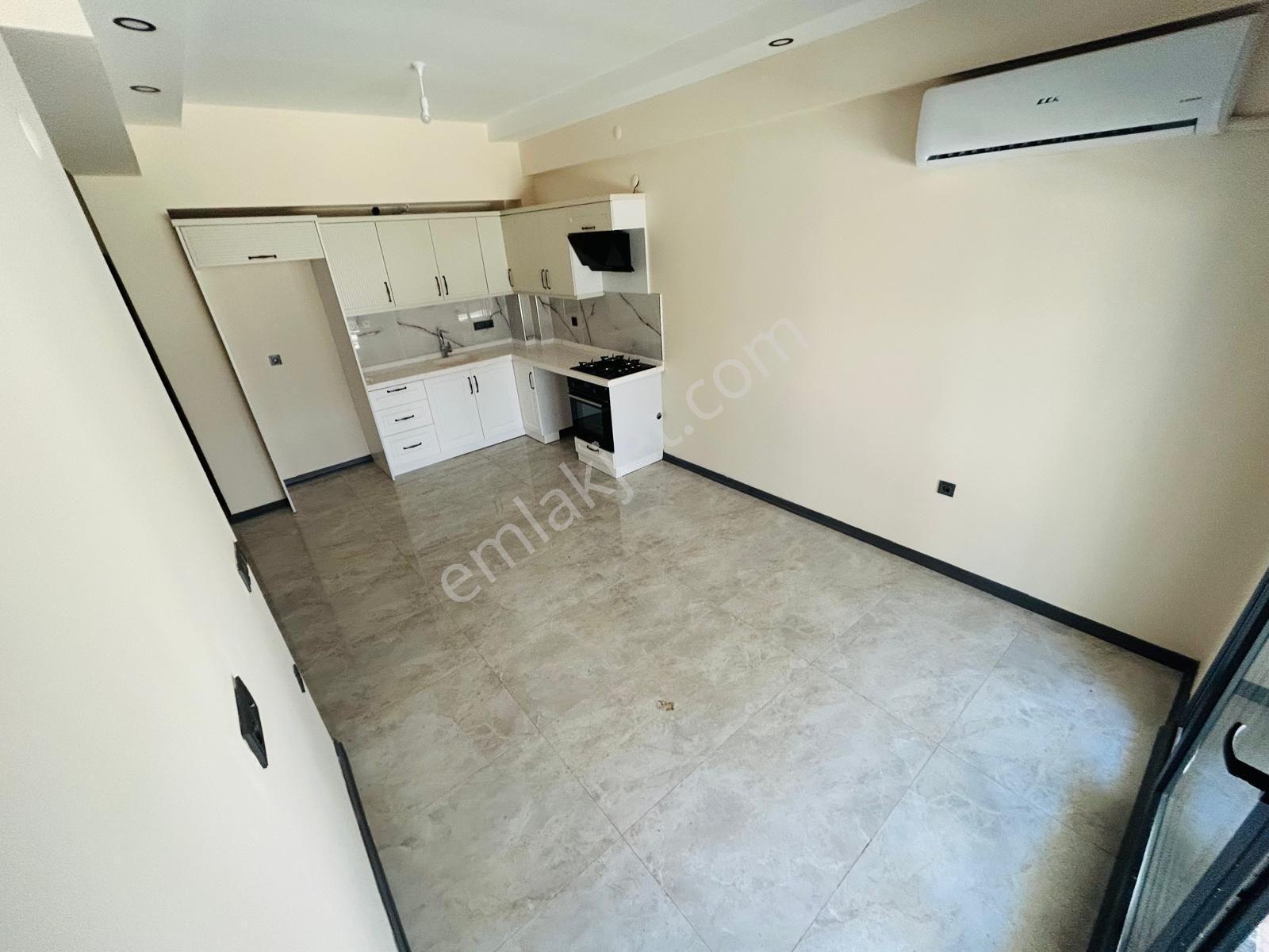 Yükselden Çamlıbelde Lüx Site İçinde Havuzlu 1+1 Kiralık Daire - Görsel 16