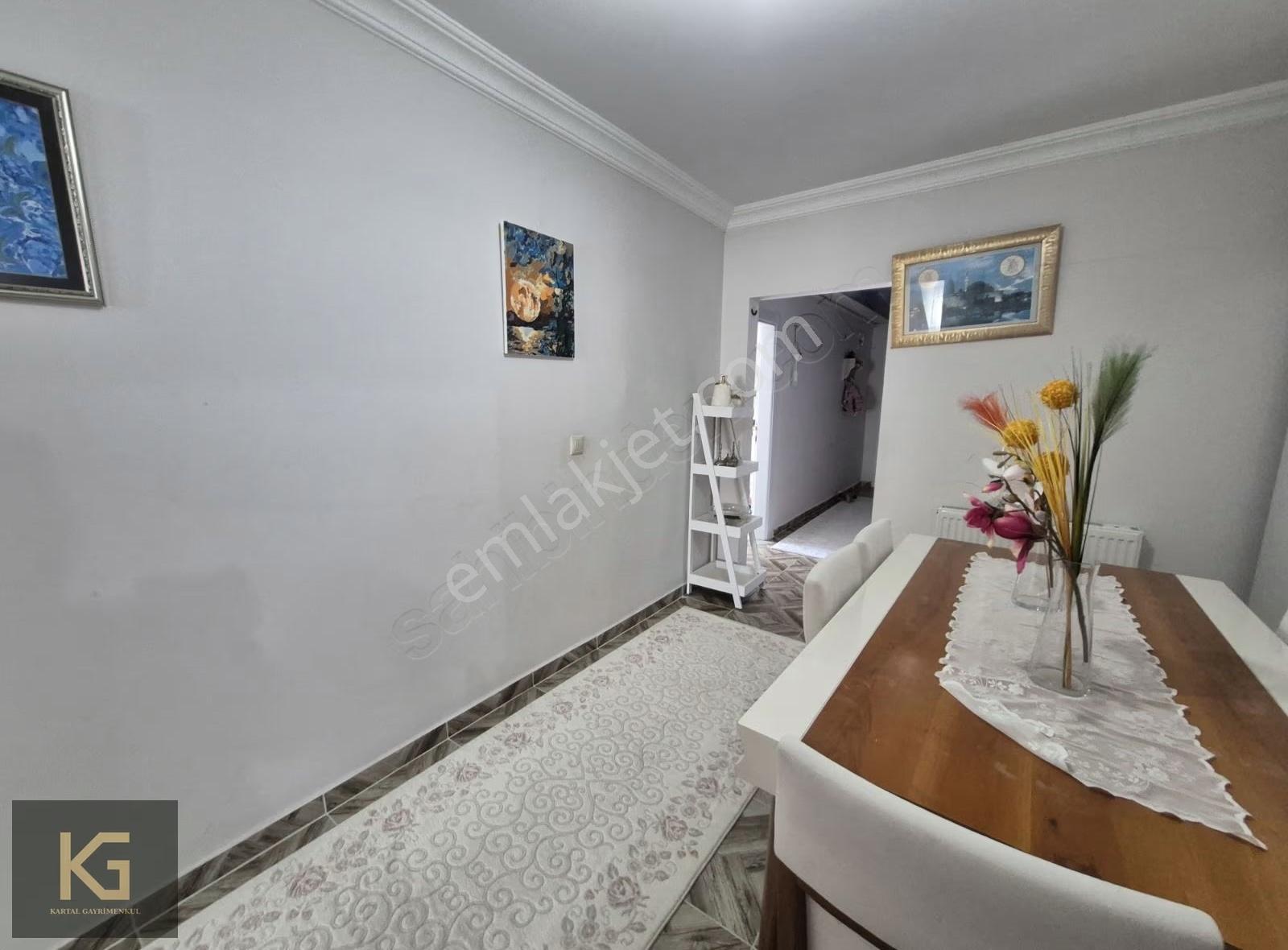 Fatih Mahallesinde Kullanışlı Daire - Görsel 28