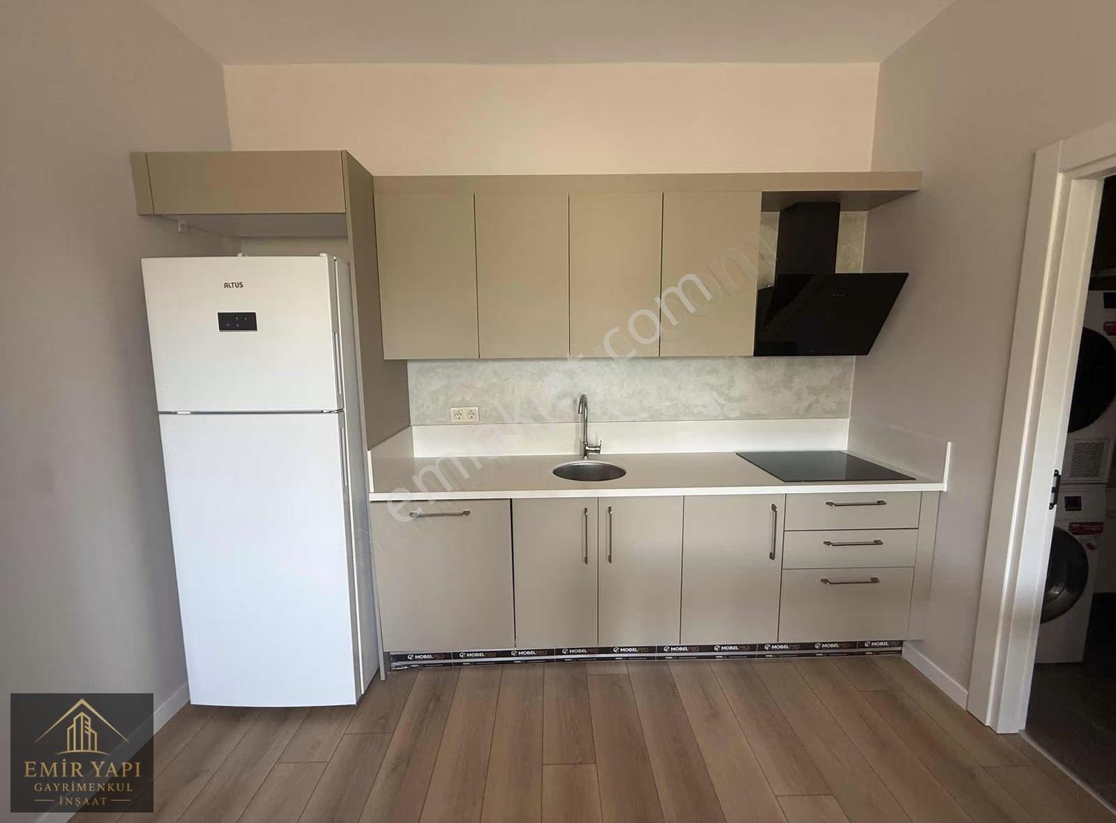 7/24 Güvenlikli Otoparklı Site Full Sıfır Eşyalı 1+1 Lüks Daire - Görsel 19