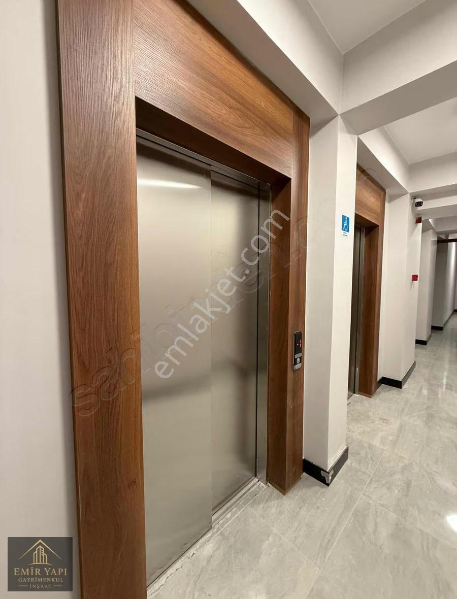 7/24 Güvenlikli Otoparklı Site Full Sıfır Eşyalı 1+1 Lüks Daire - Görsel 11