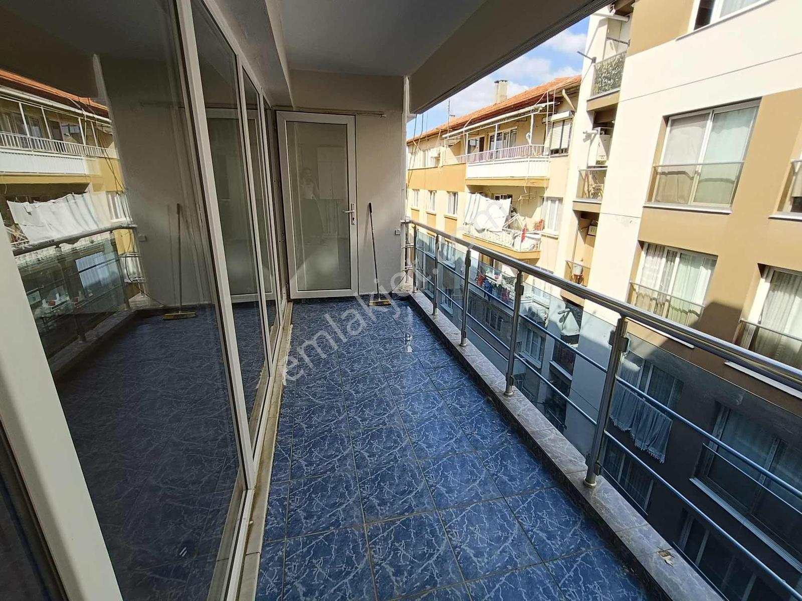 Yeşilyurt Ordu Caddesi Yakını 3+1 Kiralık Daire - Görsel 7