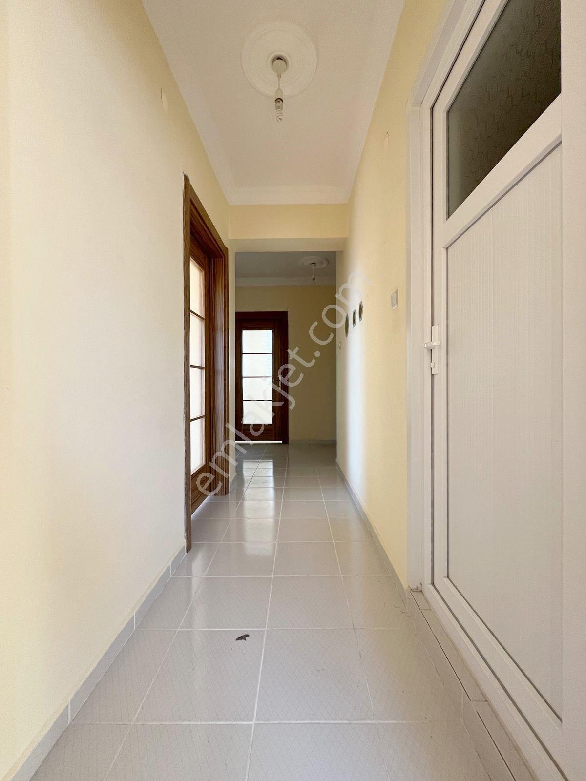 Az-er Yapıdan Bahçelievler'de İskanlı 2+1 Sınırsız Kredili Daire - Görsel 15